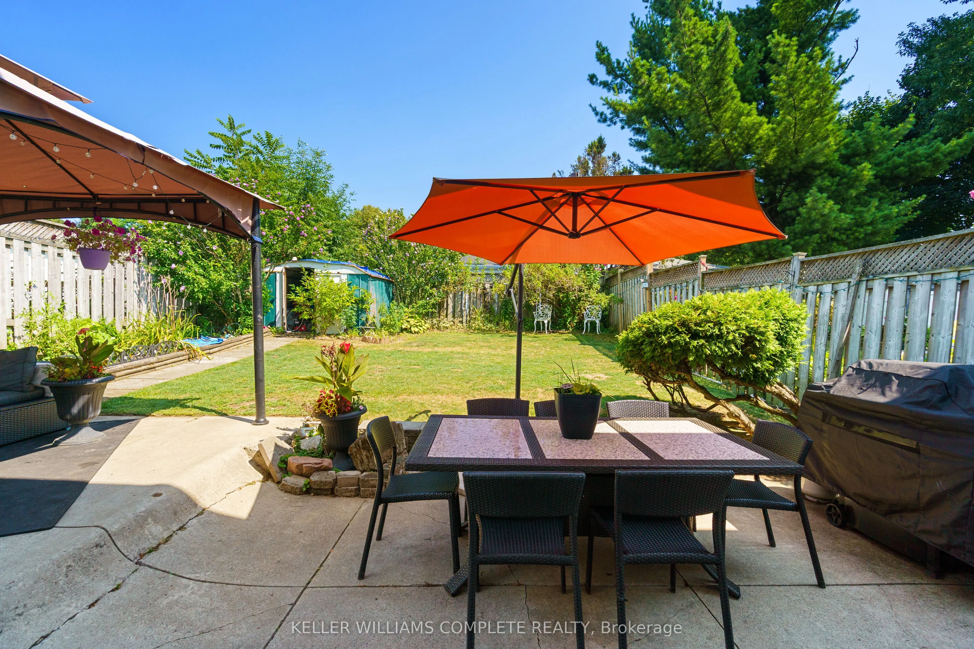 10 Glen Eden Court