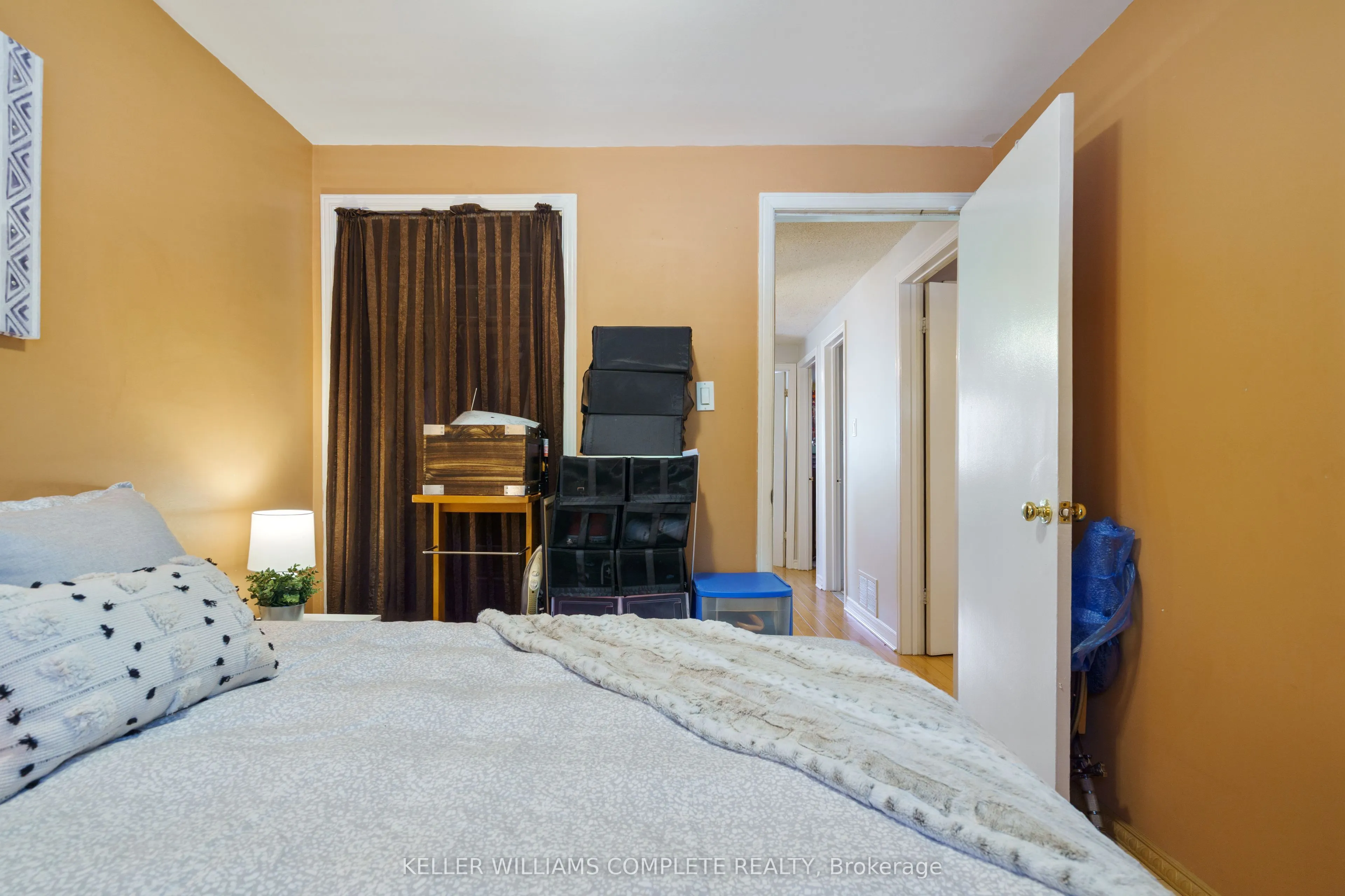 10 Glen Eden Court