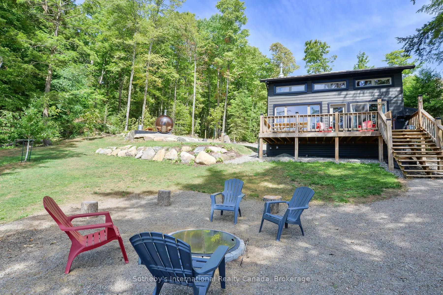 1211 Pluto Trail