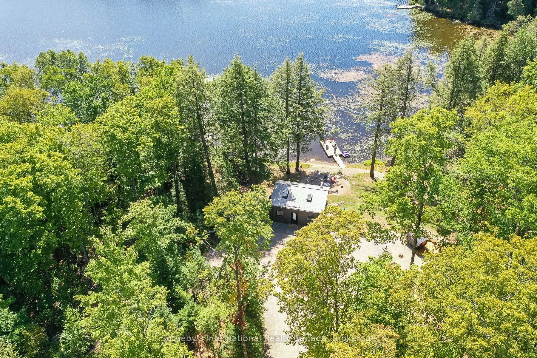 1211 Pluto Trail