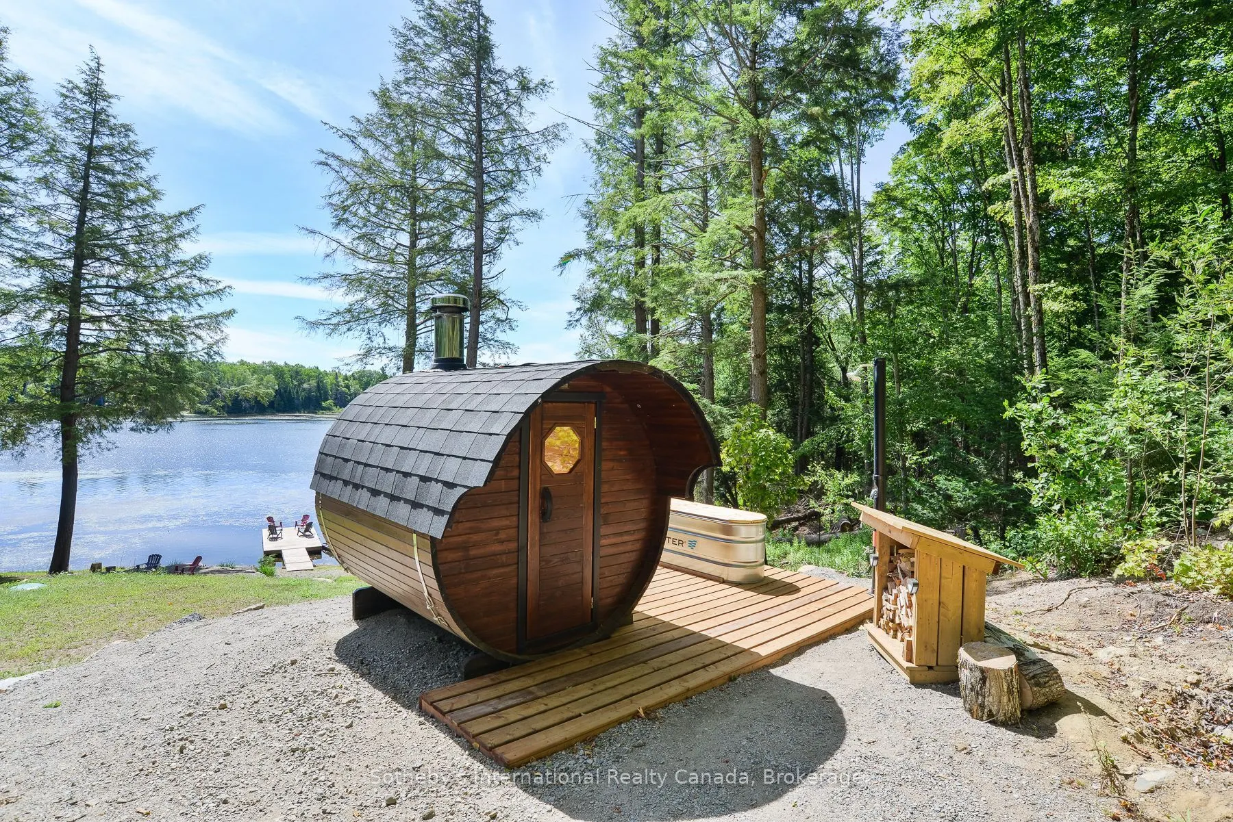 1211 Pluto Trail