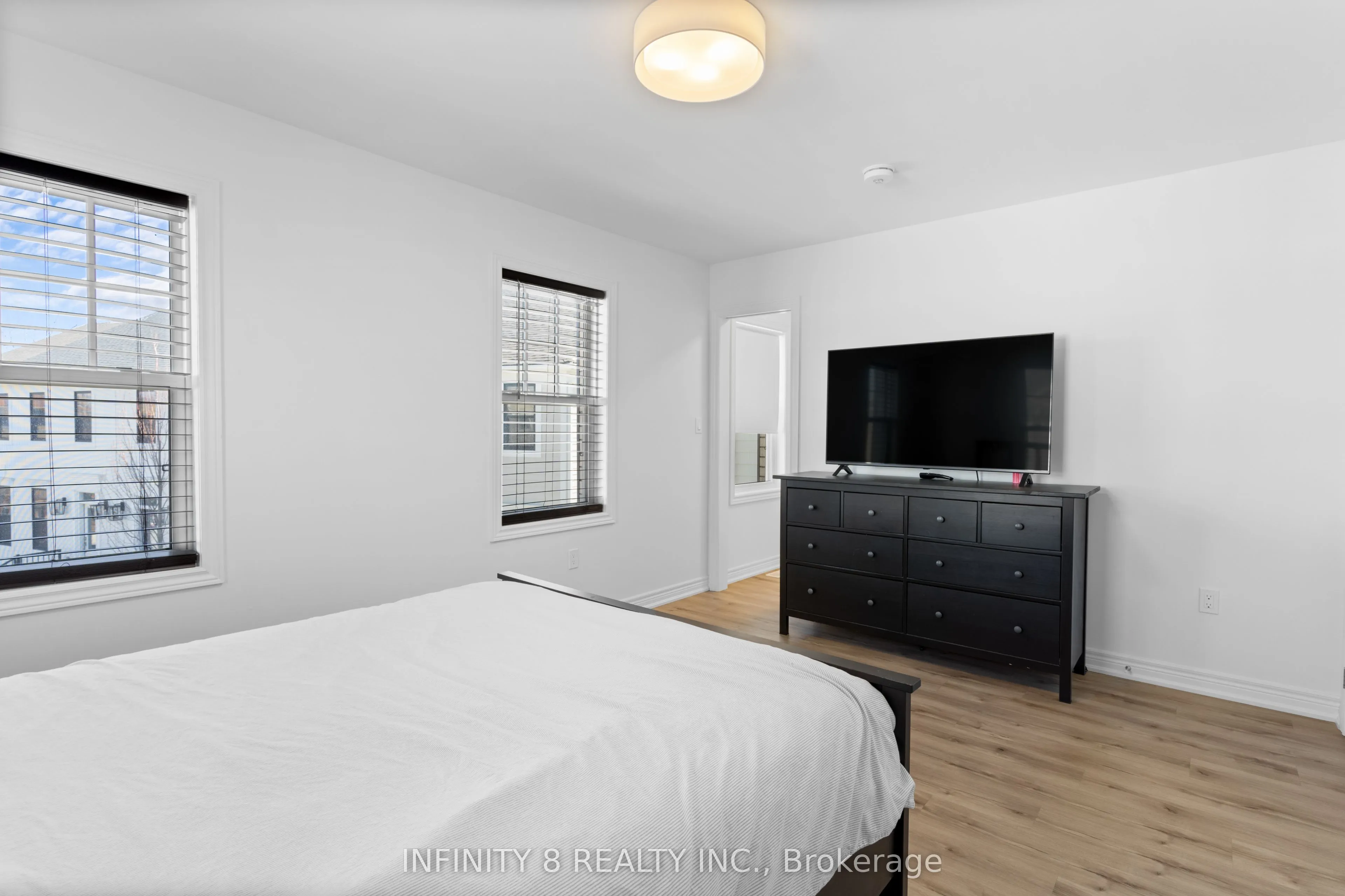 7 ASPEN COMMON, #4