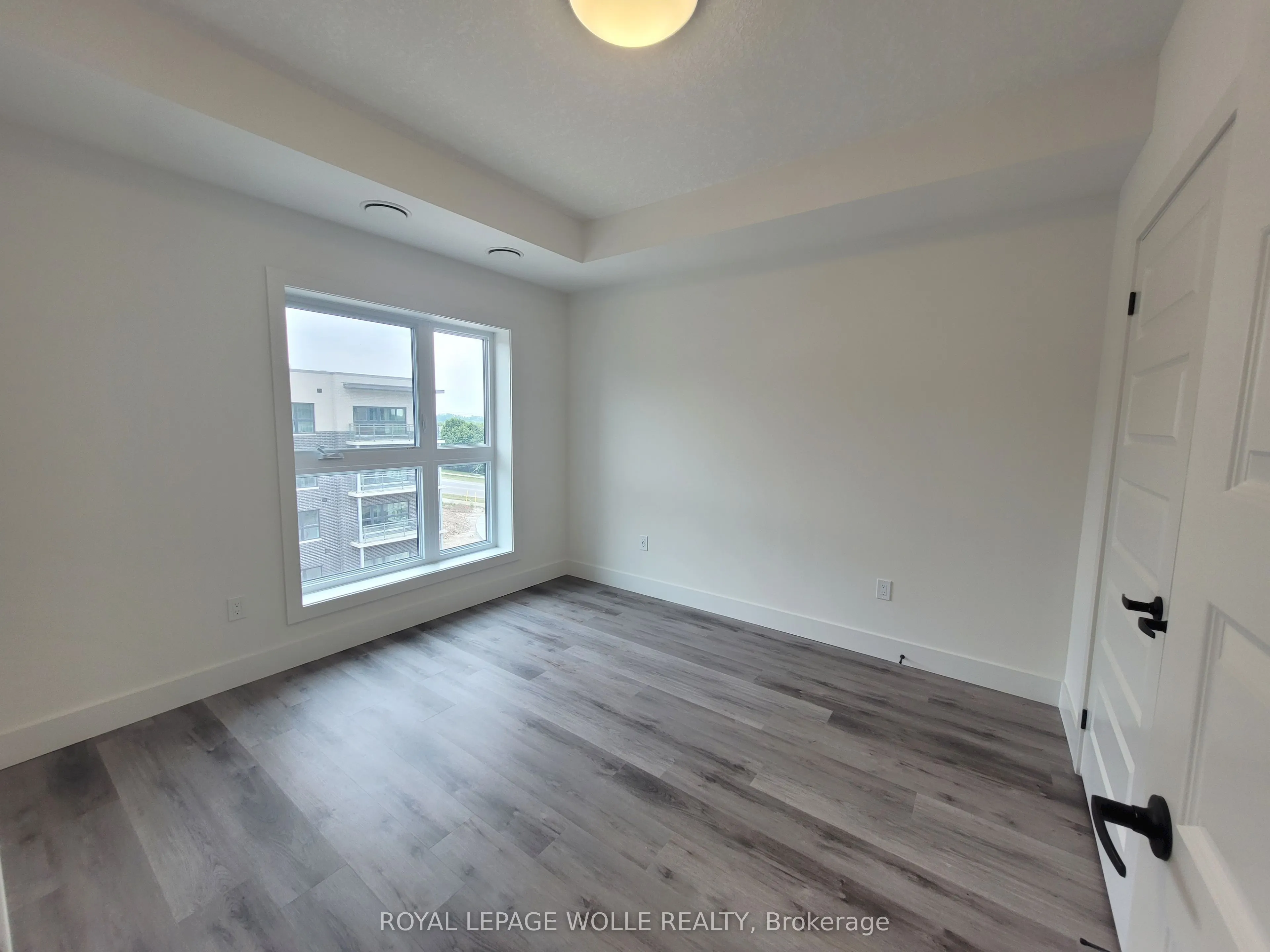 1101 Lackner Place, #406