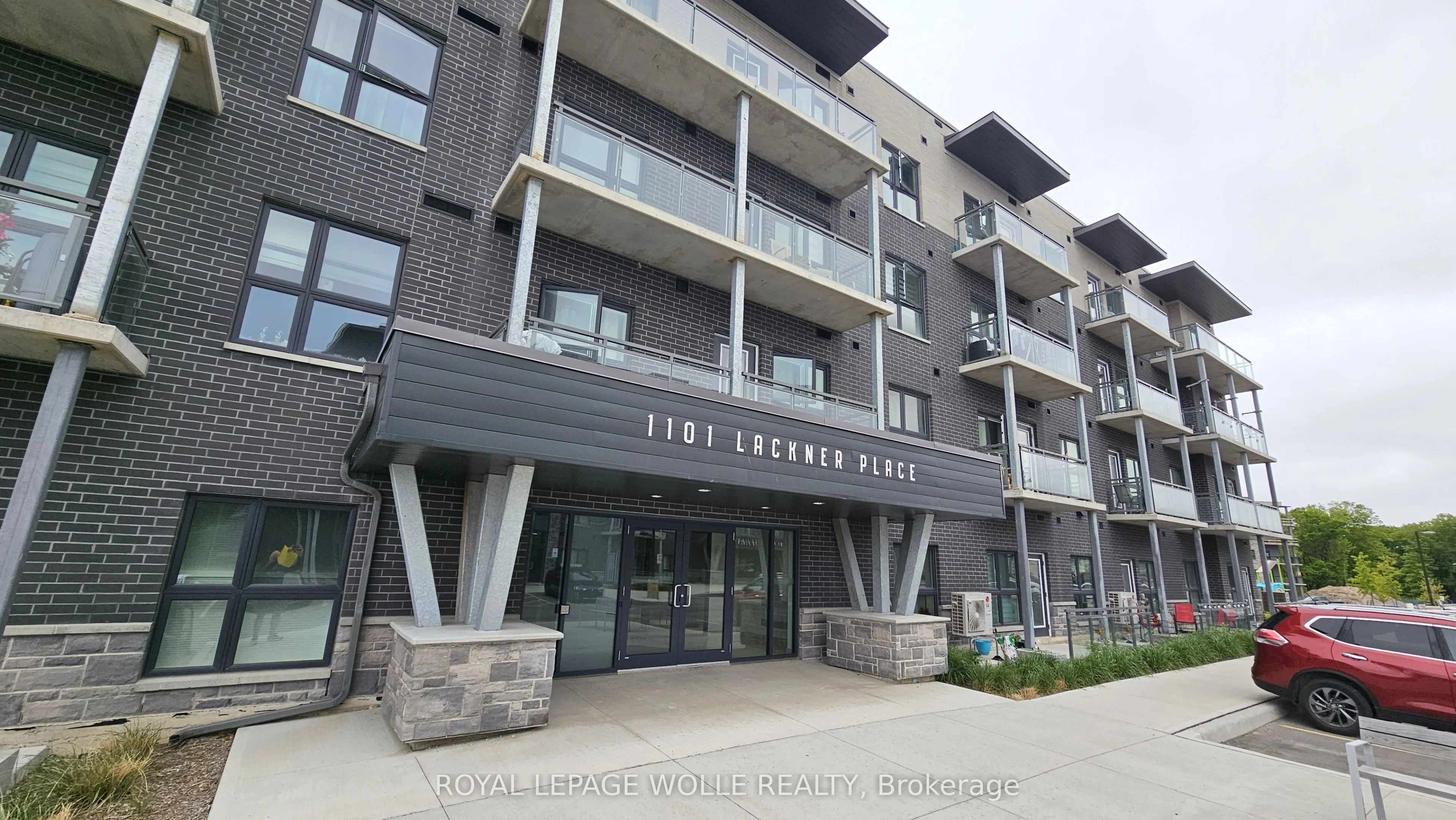 1101 Lackner Place, #406
