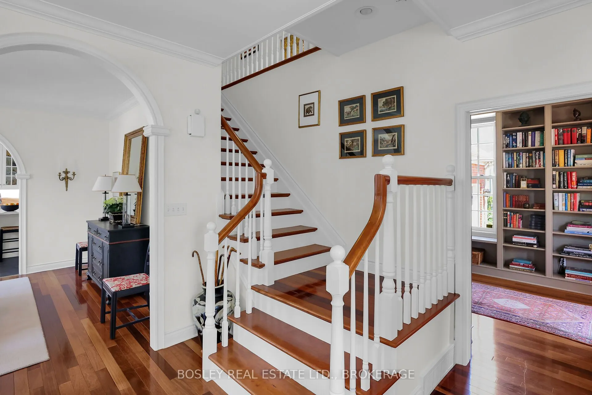6 Samuel Street