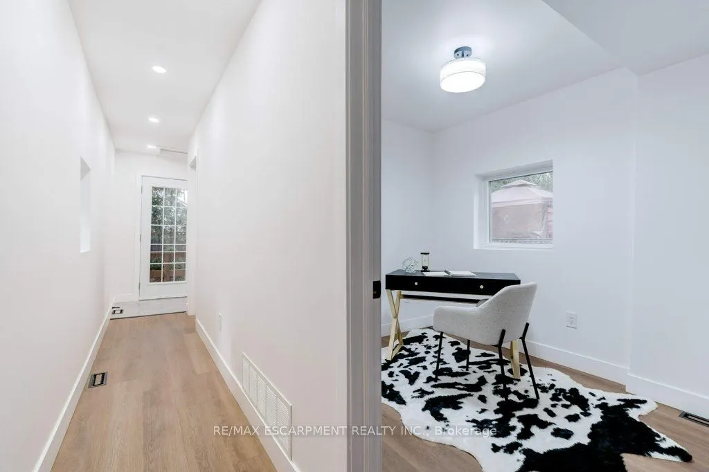 8 Whitfield Avenue