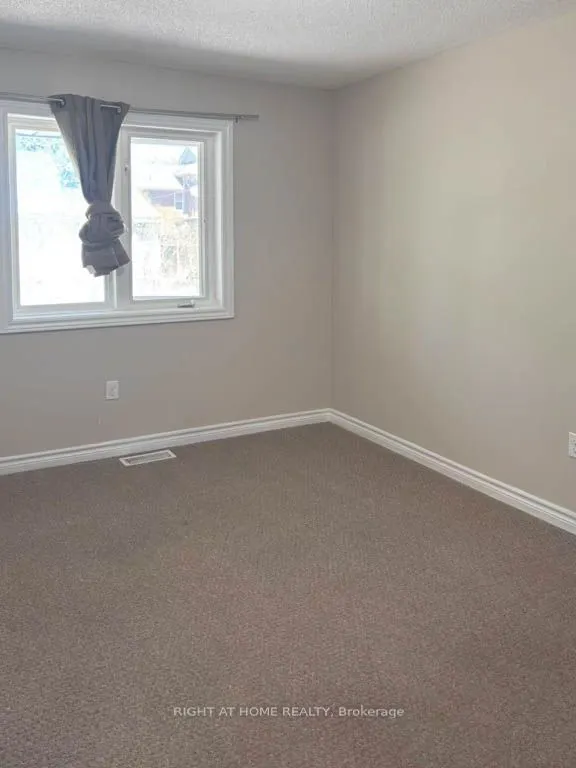 4405 Simcoe Street