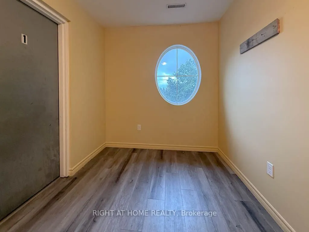 4405 Simcoe Street