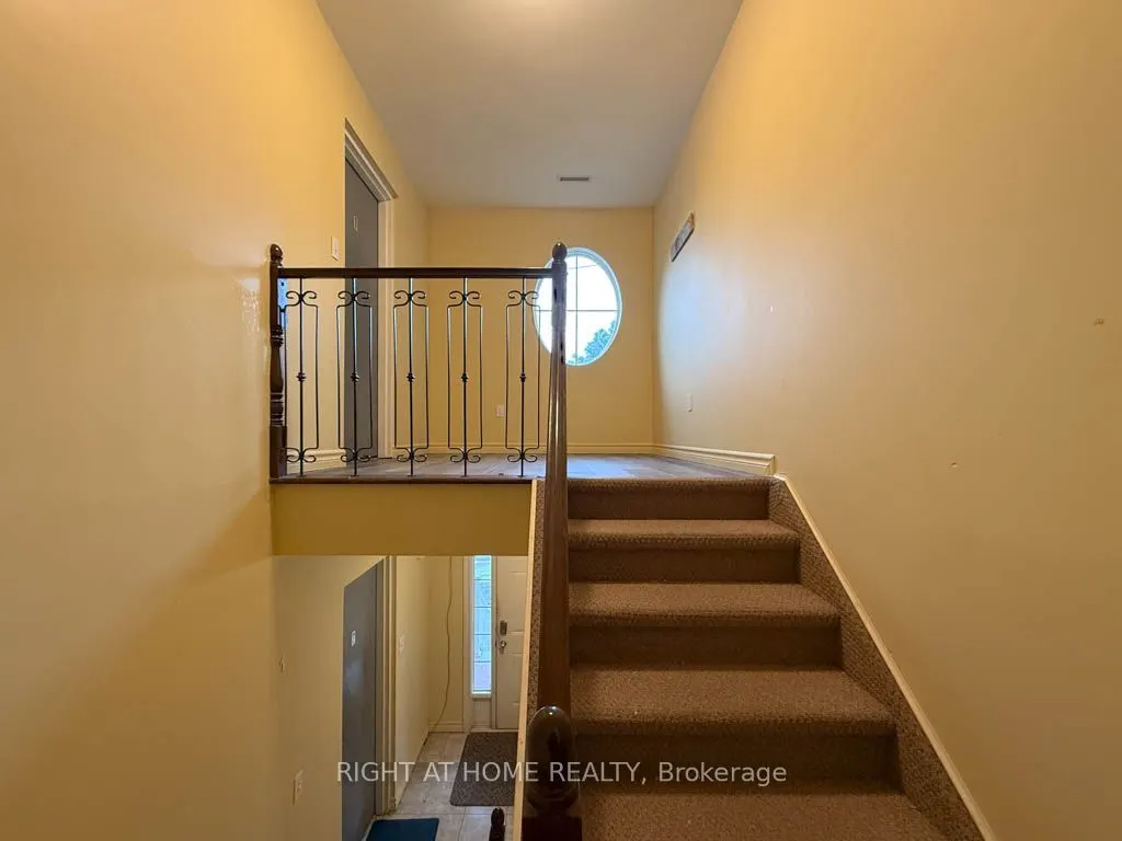 4405 Simcoe Street