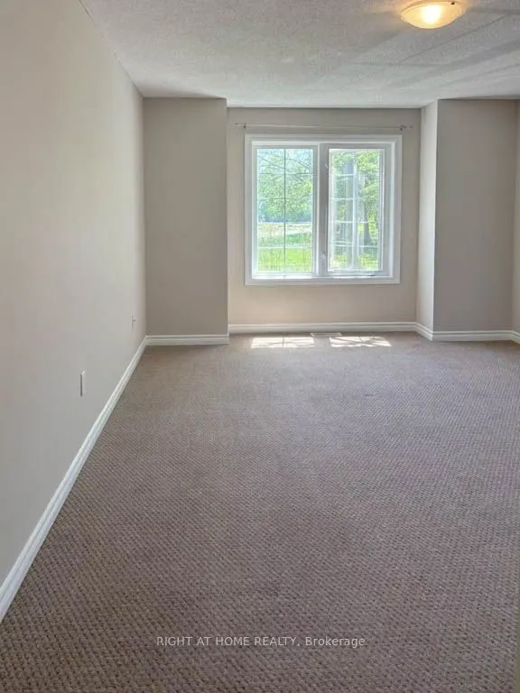 4405 Simcoe Street