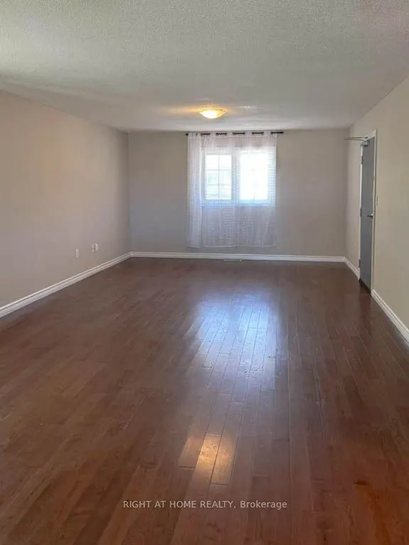 4405 Simcoe Street