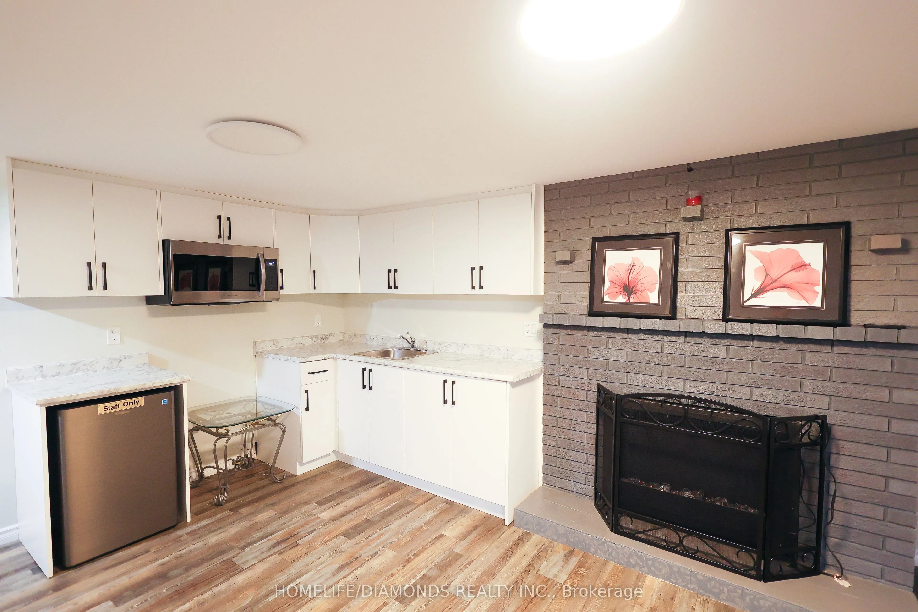 6178 DRUMMOND Road, #BSMT