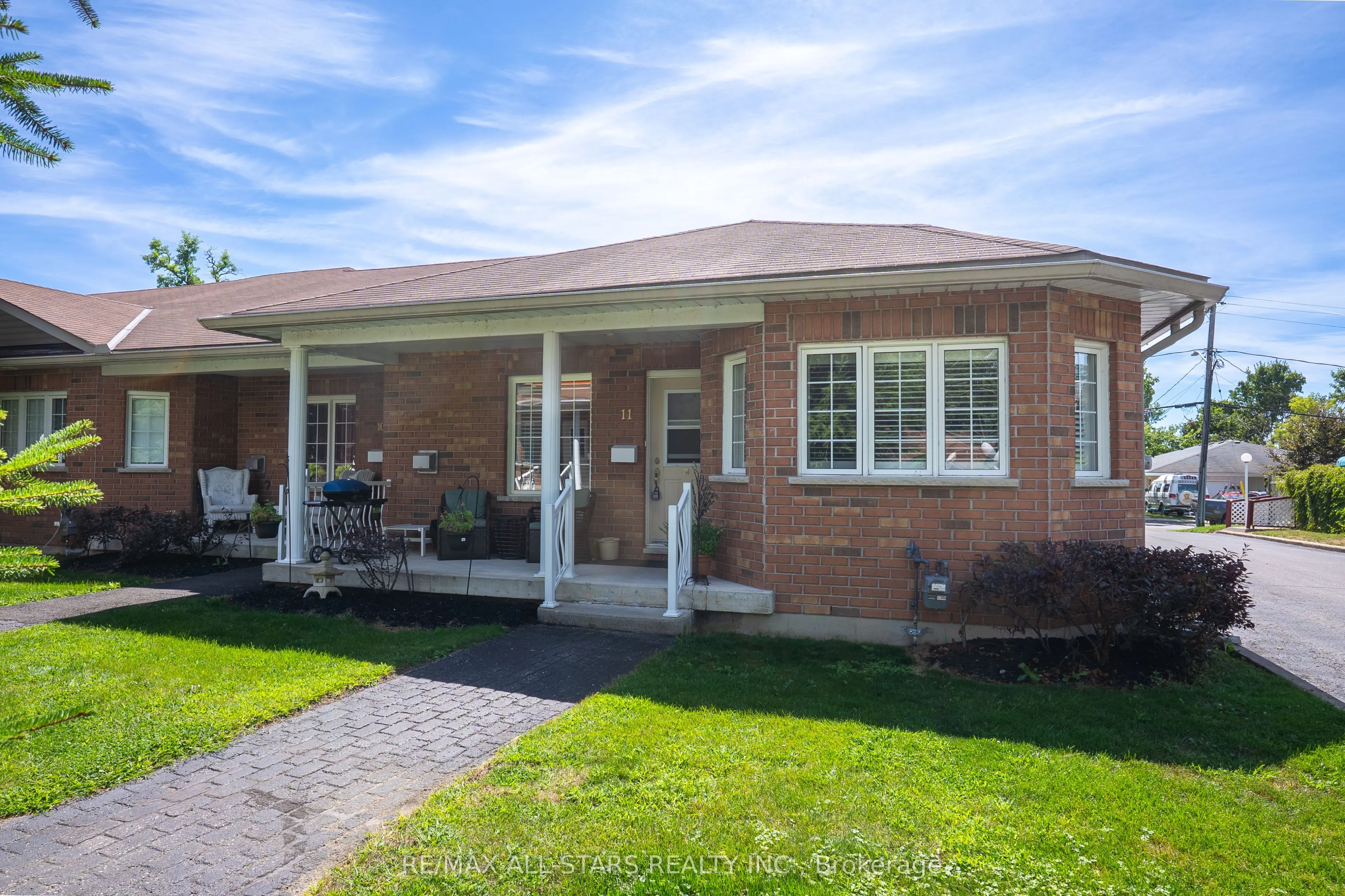 111 colborne Street, #11