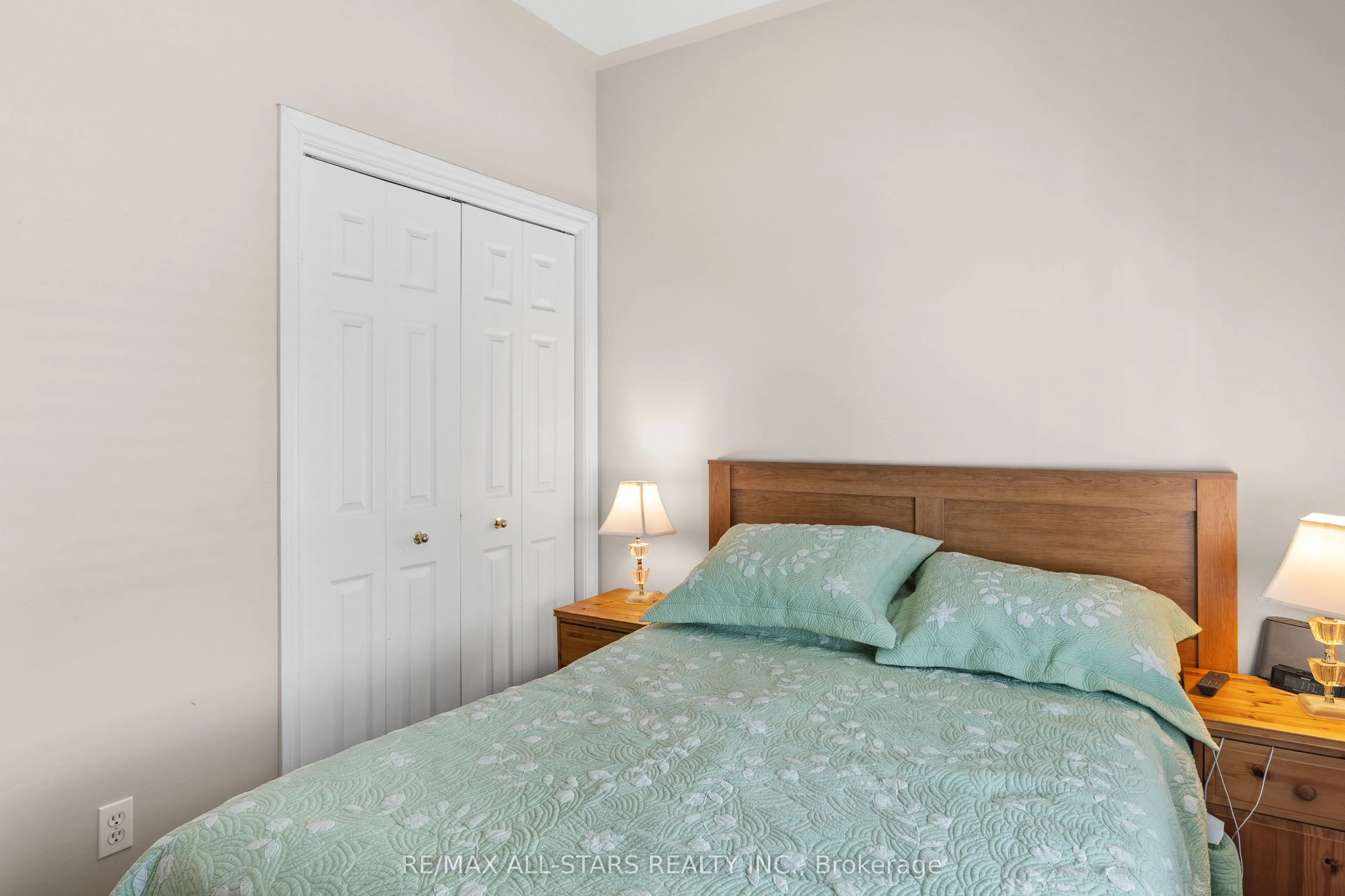 111 colborne Street, #11