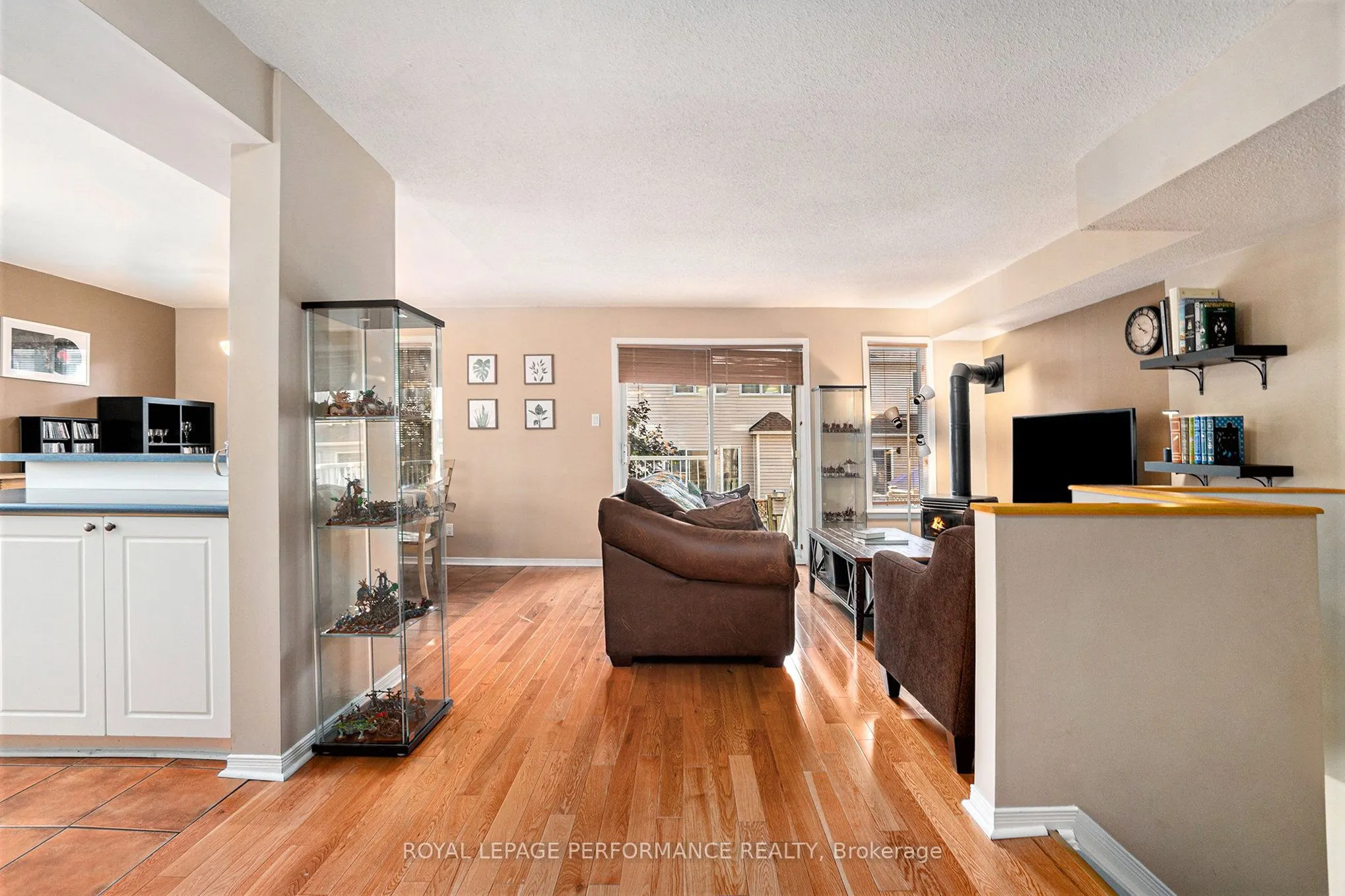 4492 Harper Avenue, #1