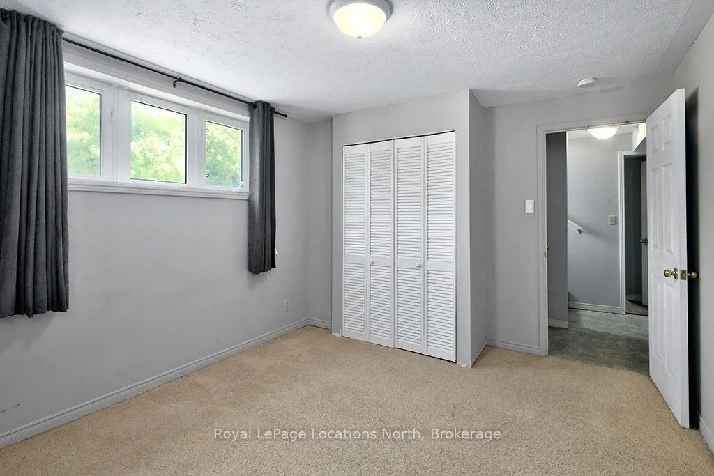 14 Birchwood Court, #14