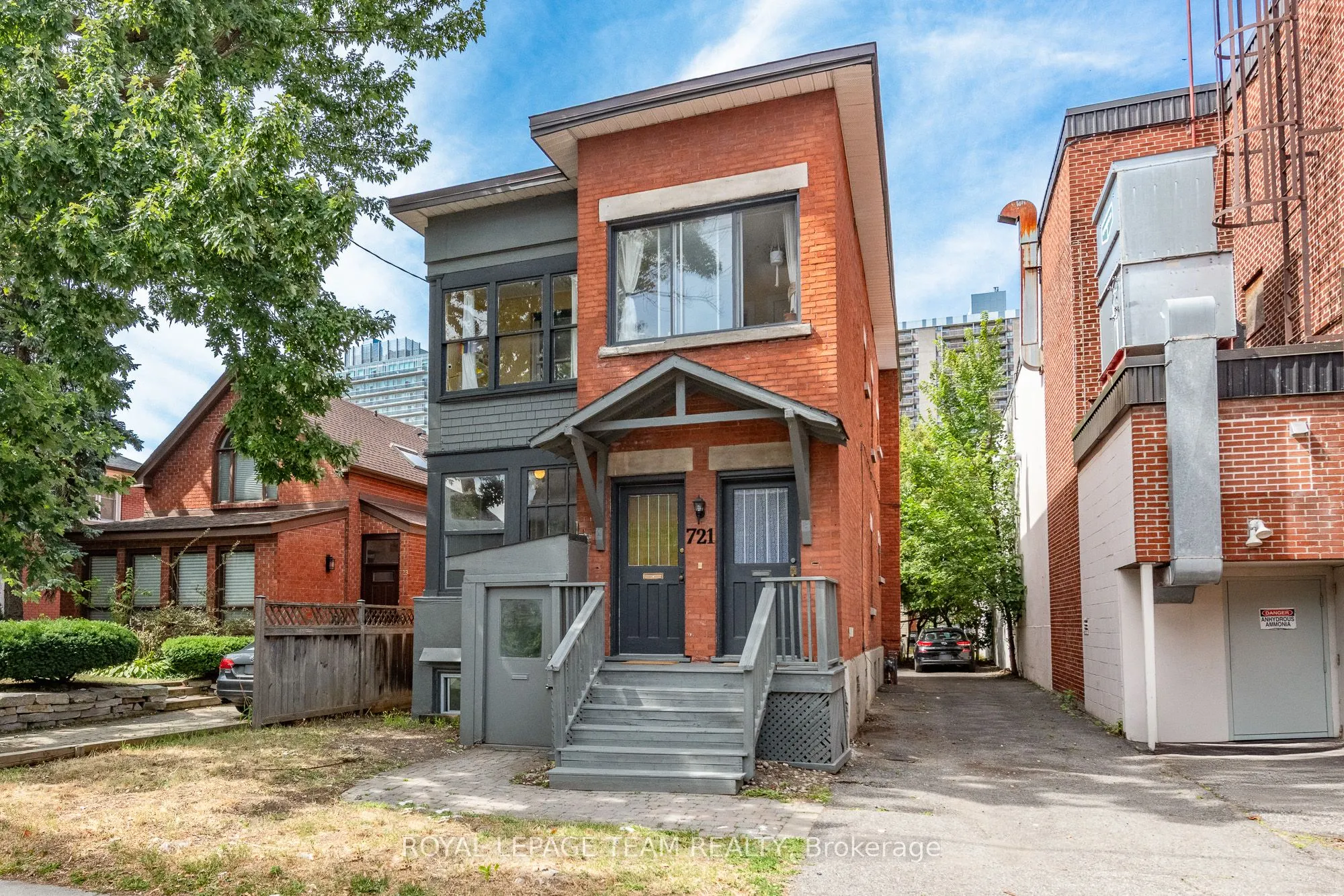 721 Cooper Street