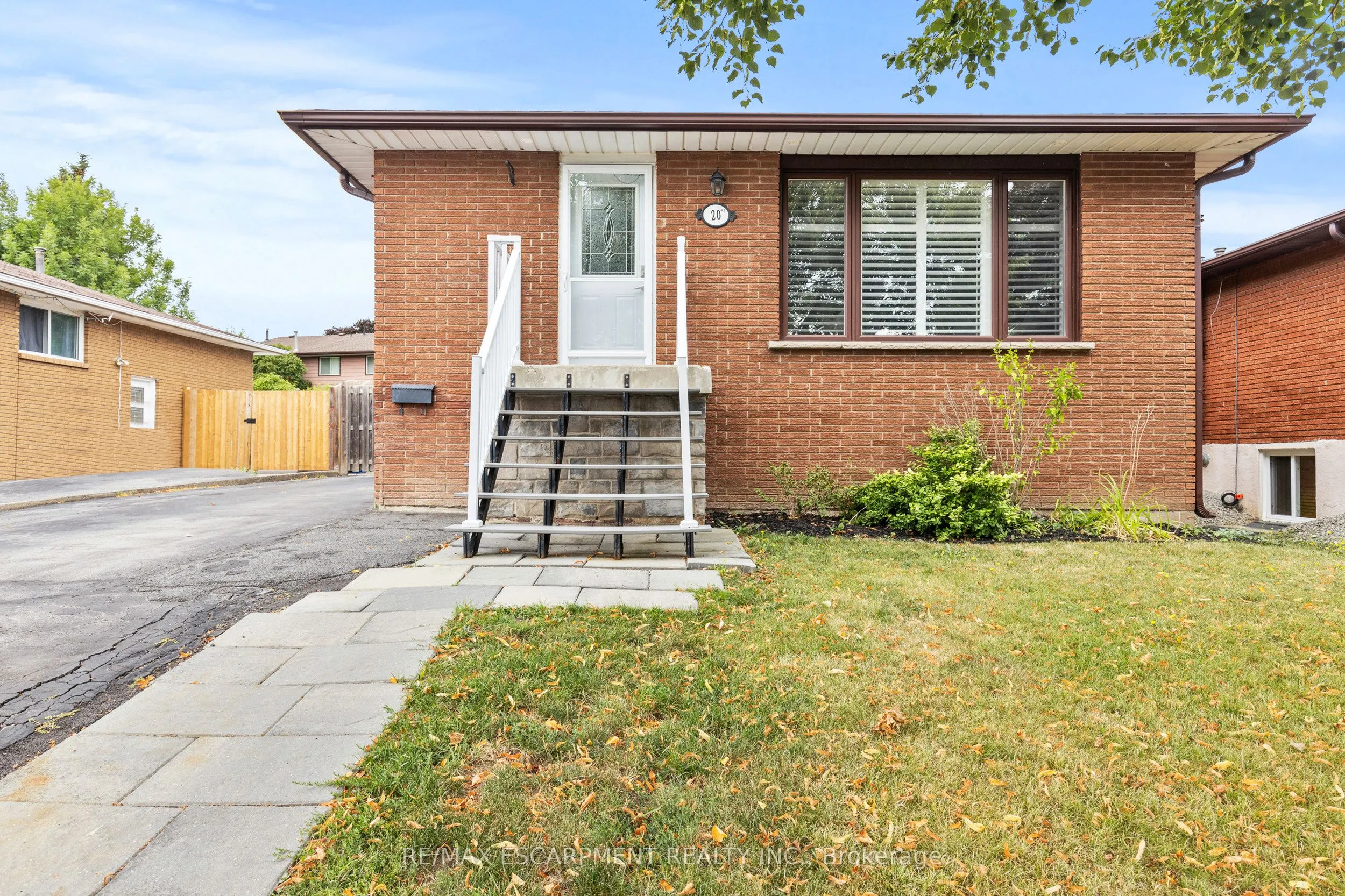 20 Leduc Street
