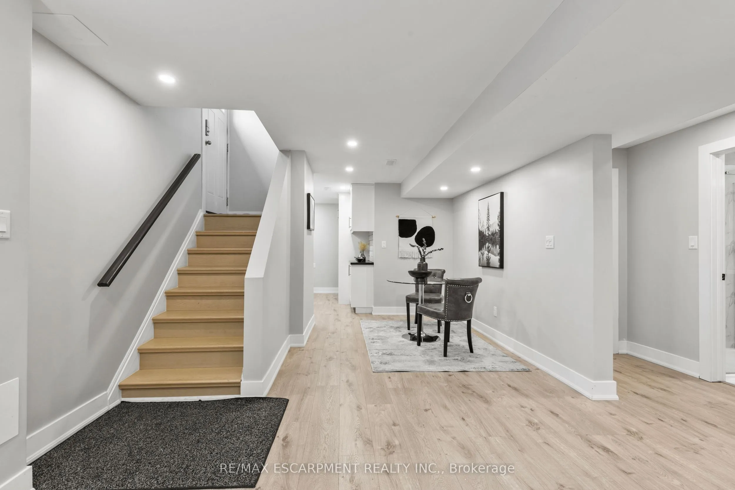 20 Leduc Street