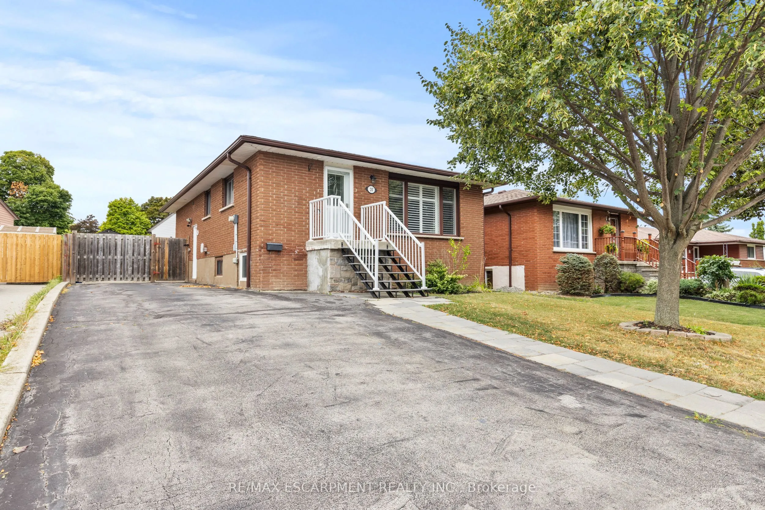 20 Leduc Street