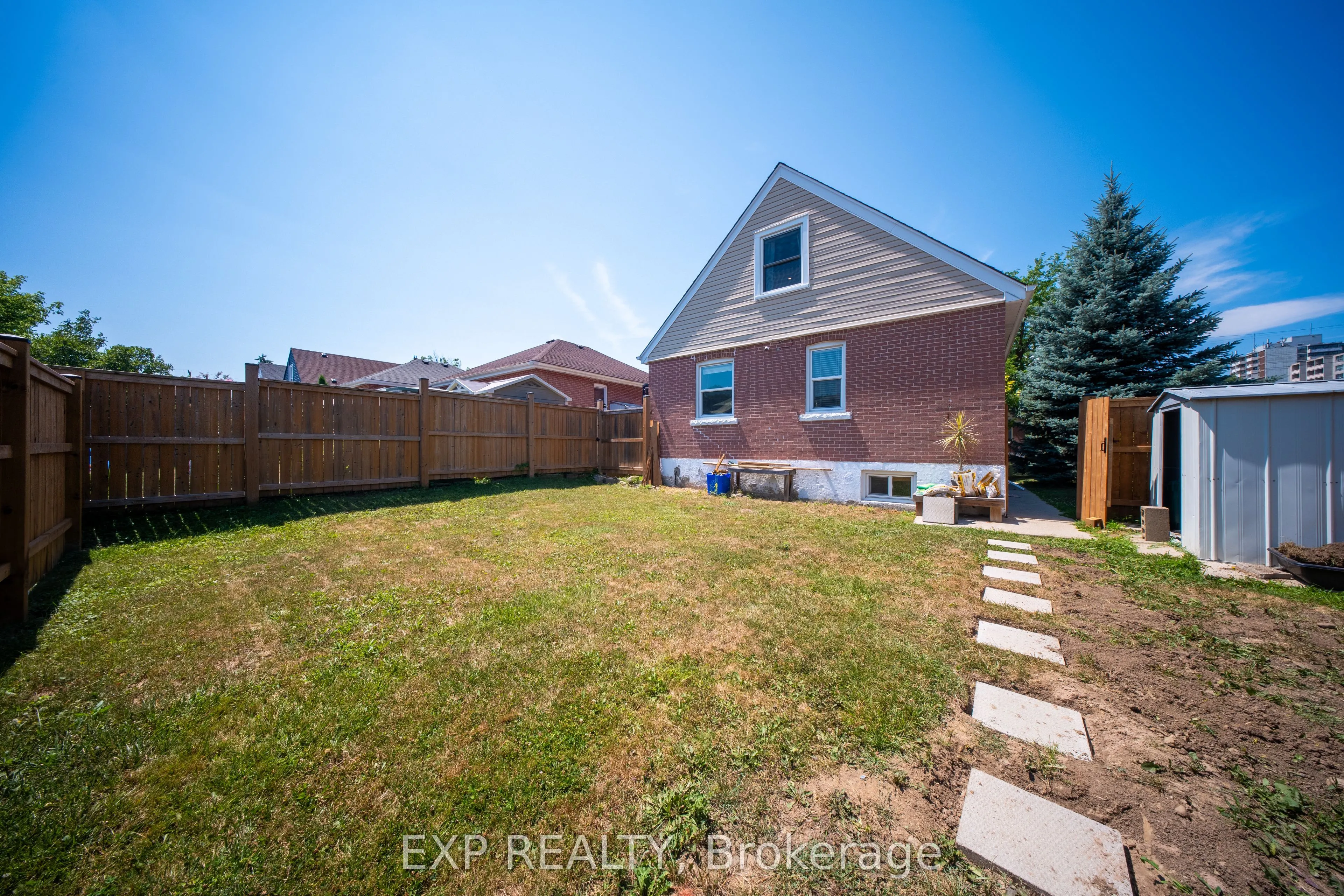 339 Arlington Road