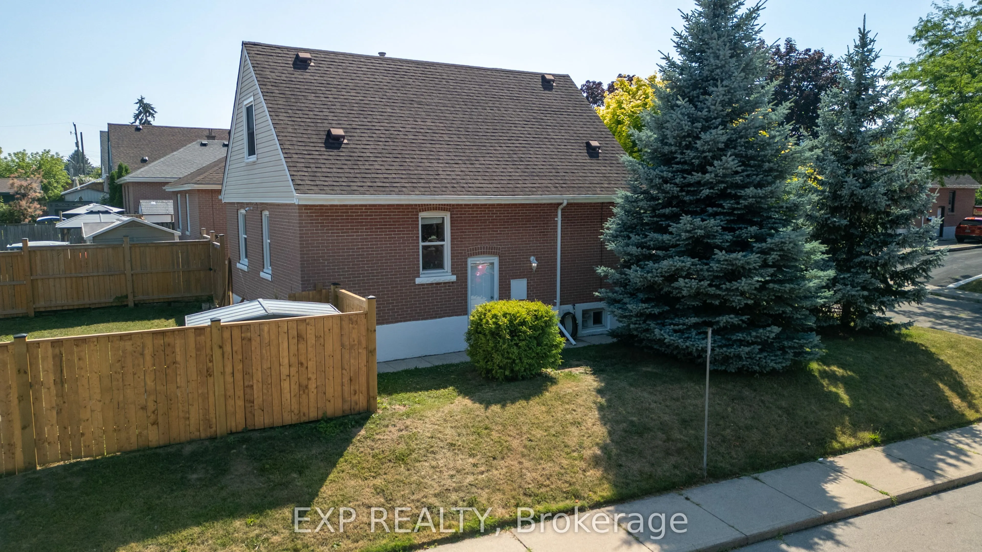 339 Arlington Road
