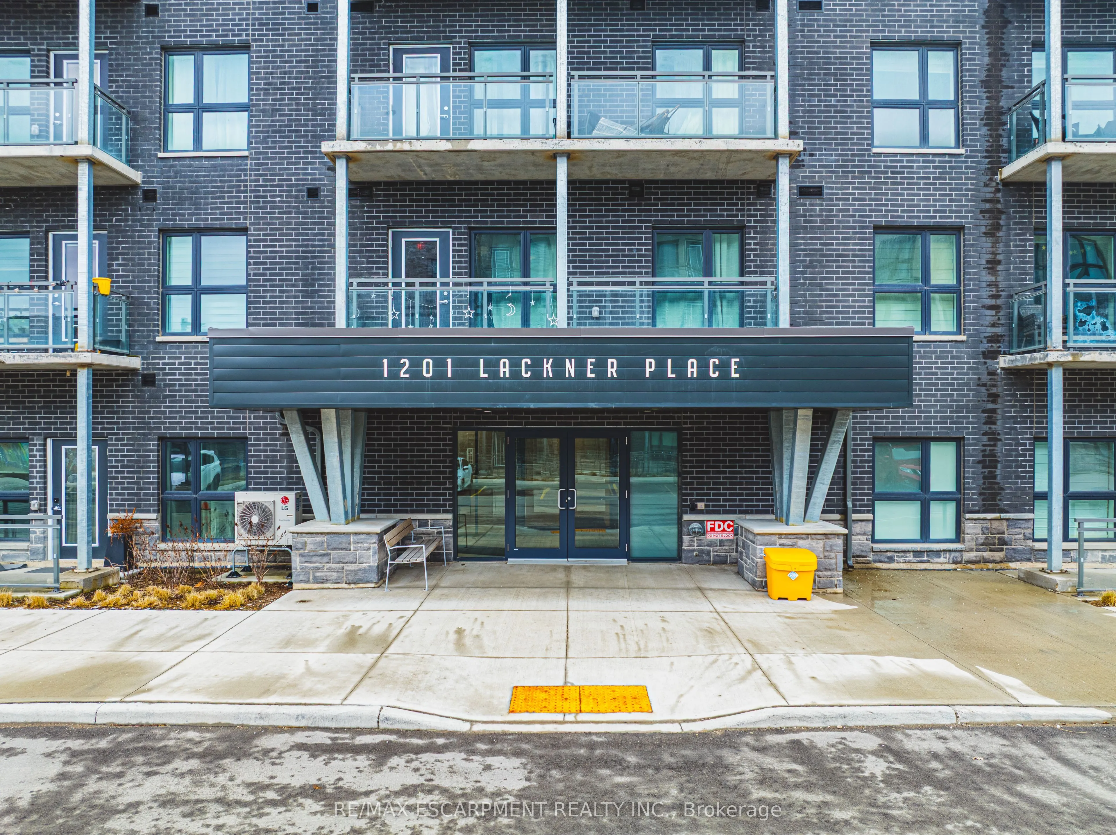 1201 Lackner Place, #310