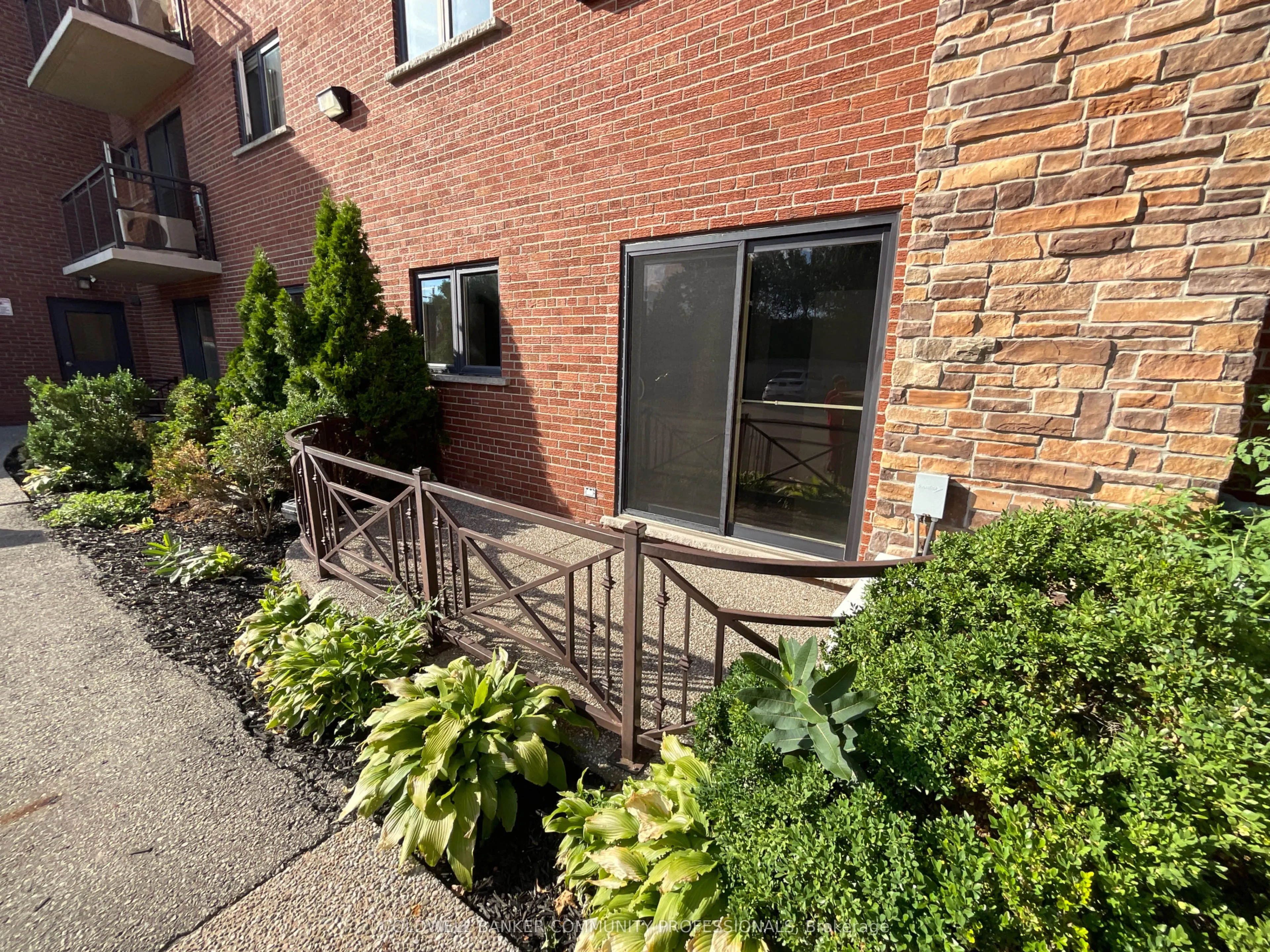 1212 Fennell Avenue E, #108