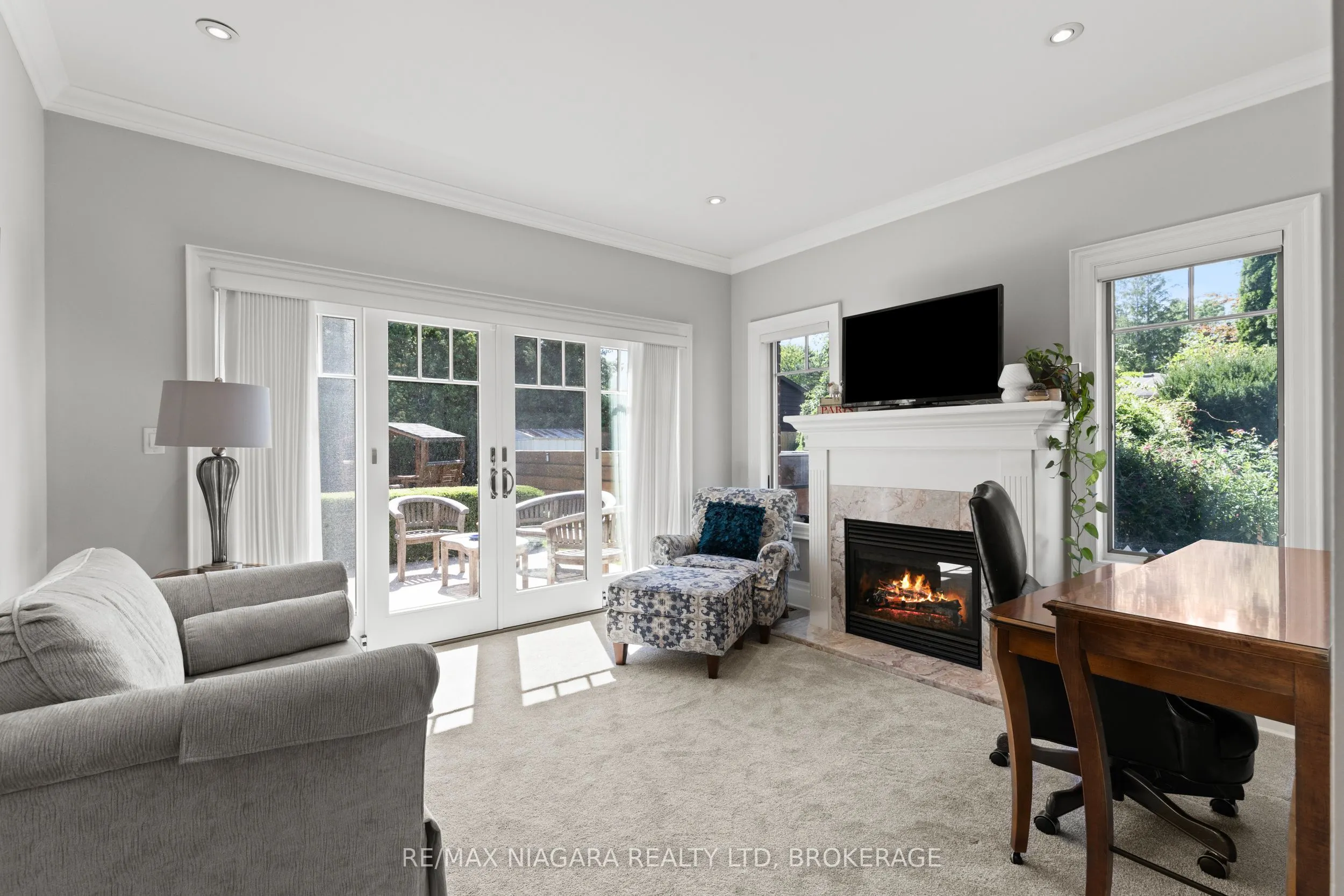 380 NASSAU Street