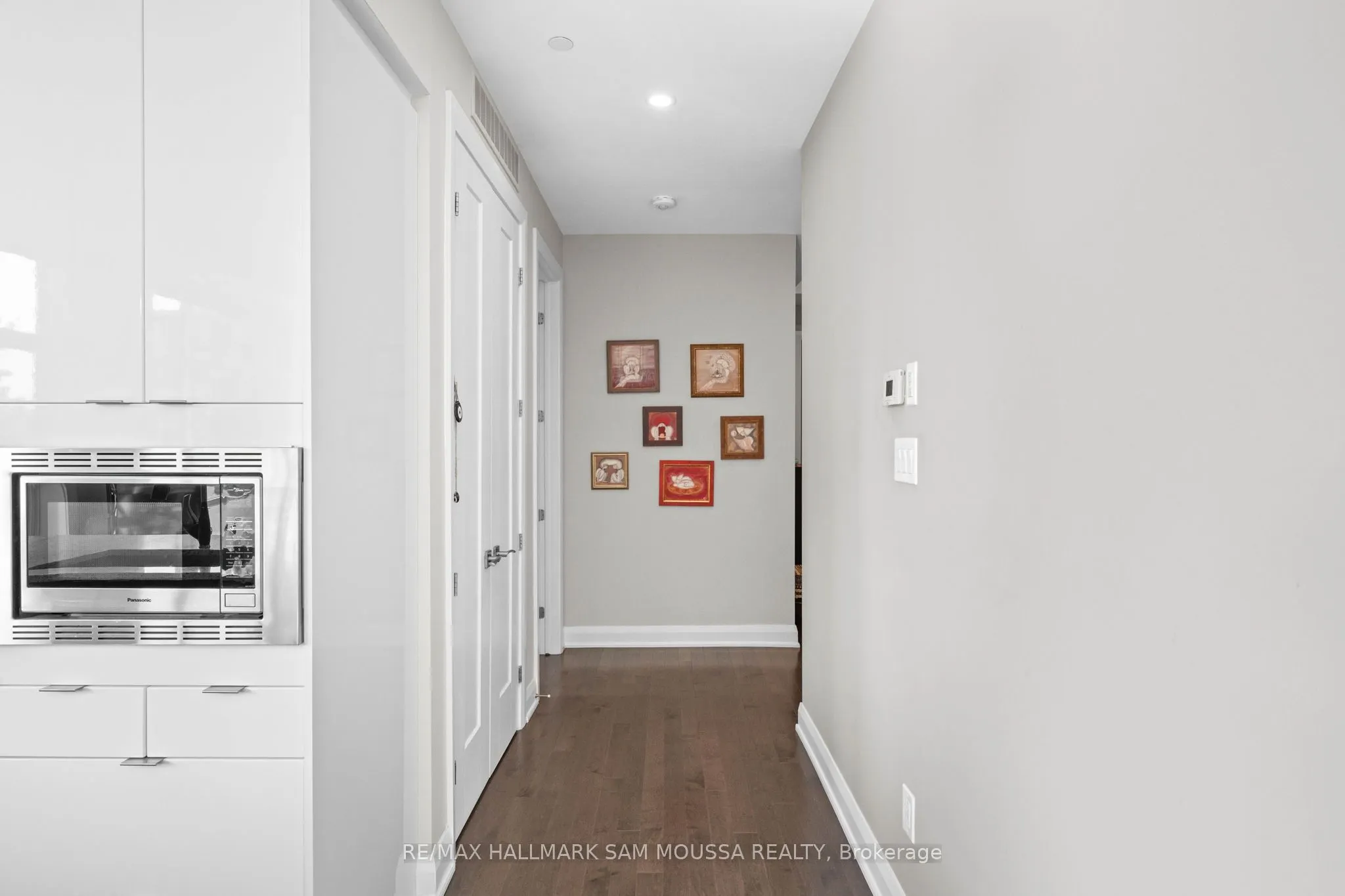 120 Cortile Private, #101