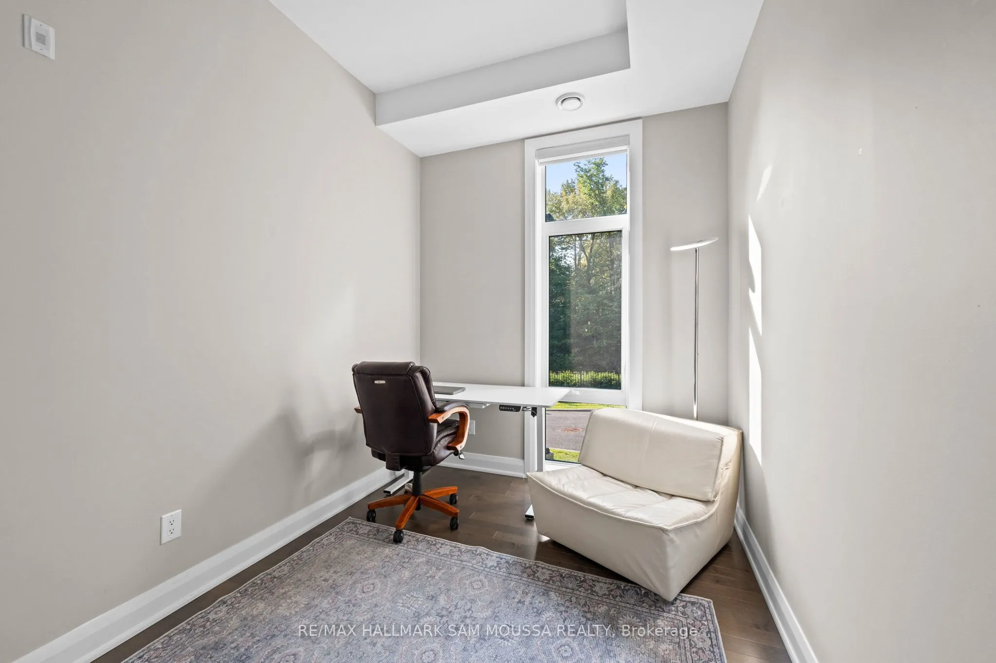 120 Cortile Private, #101