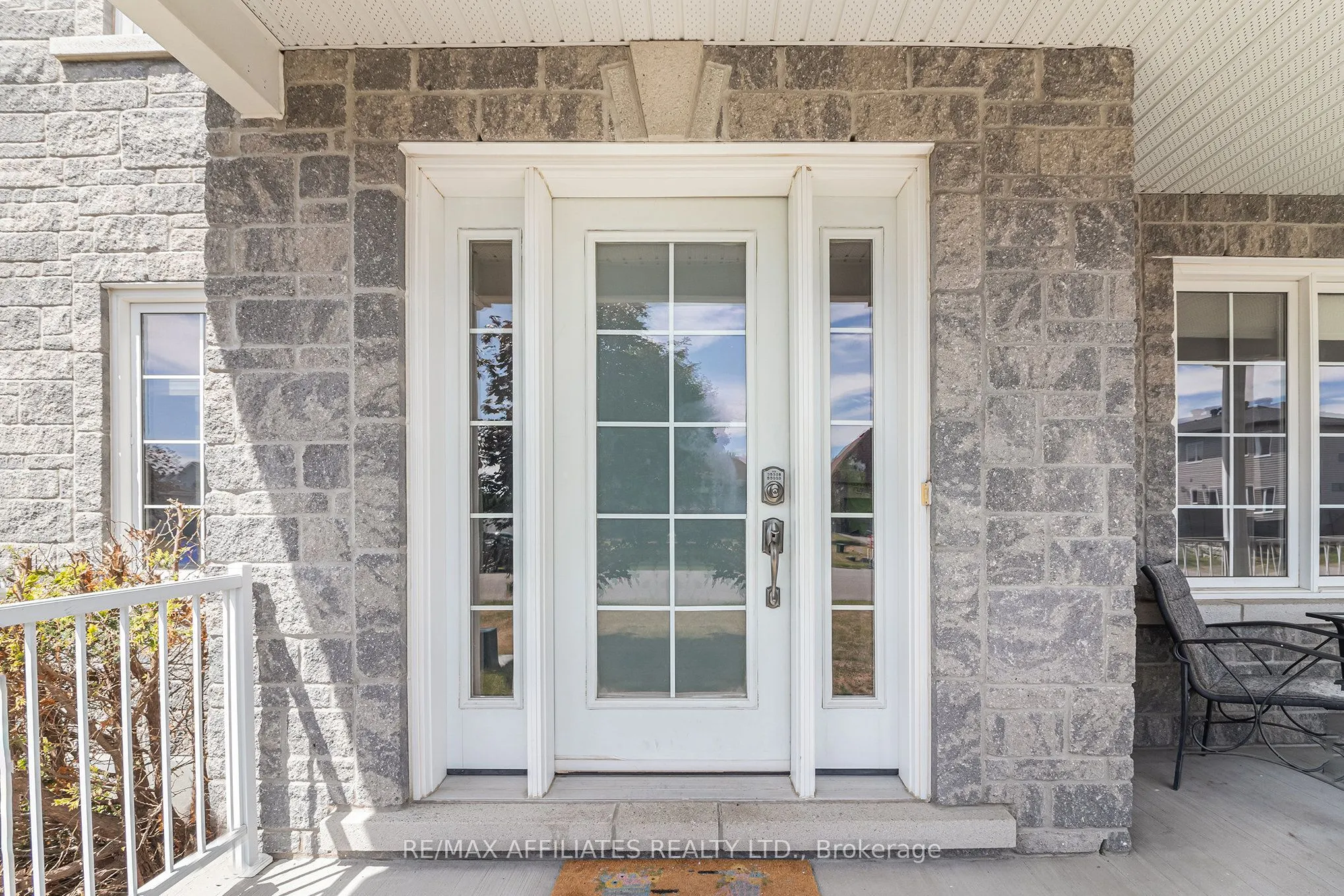 34 Oasis Street