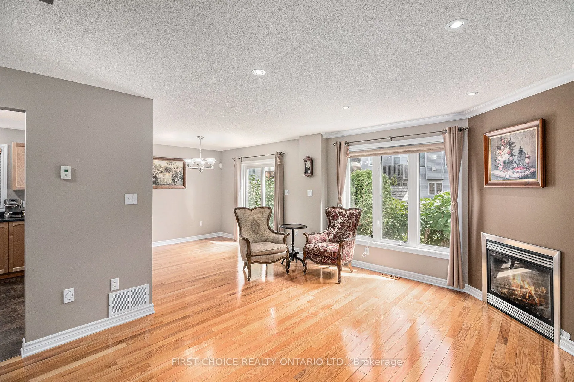 277 Mica Crescent
