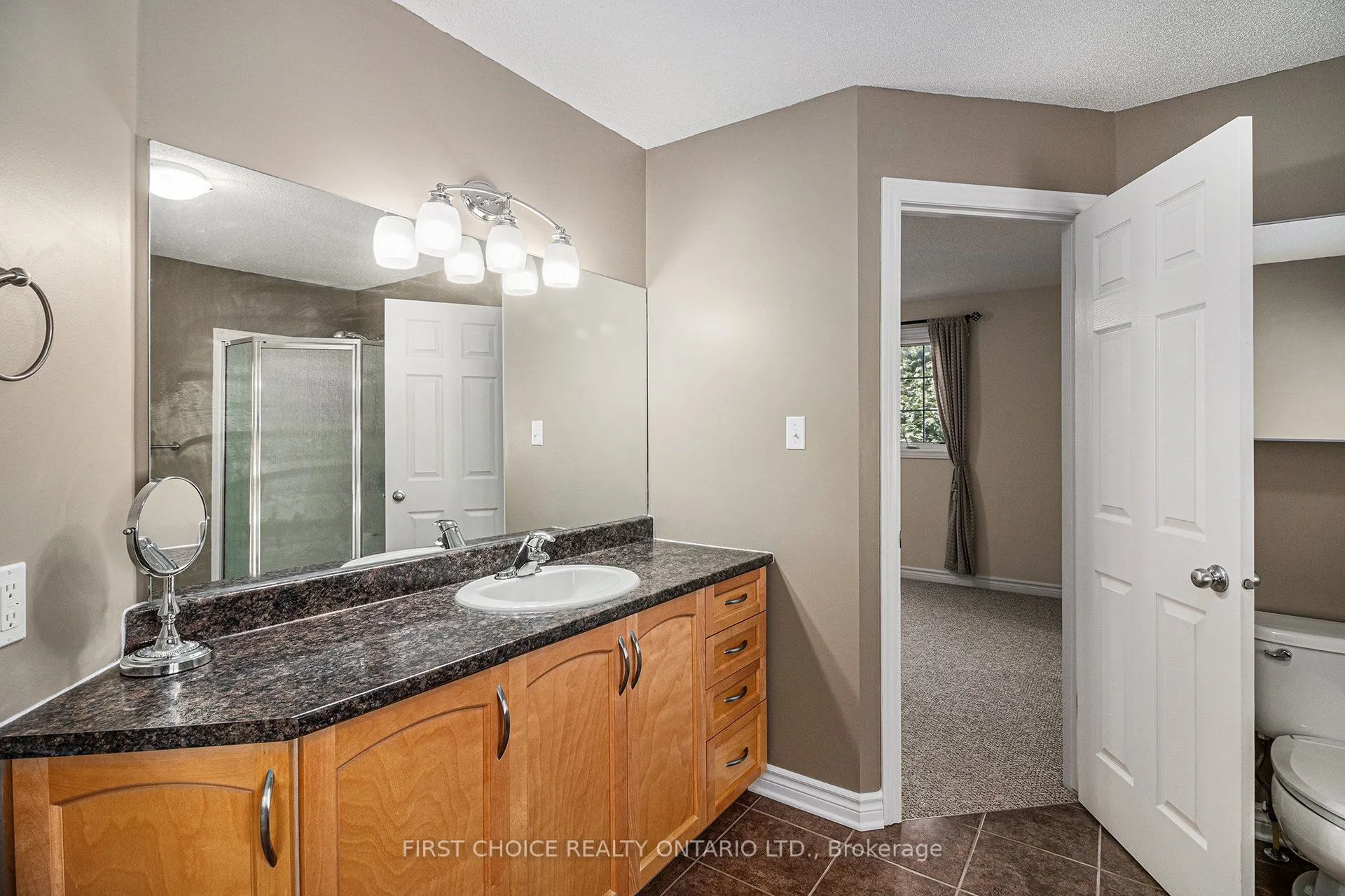277 Mica Crescent