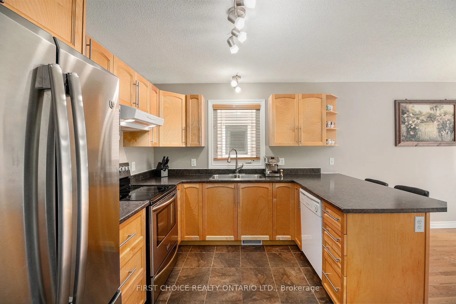 277 Mica Crescent