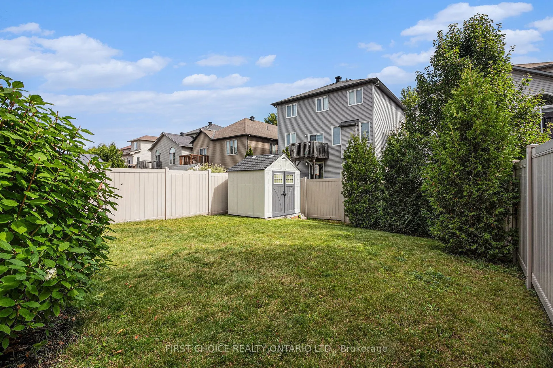 277 Mica Crescent