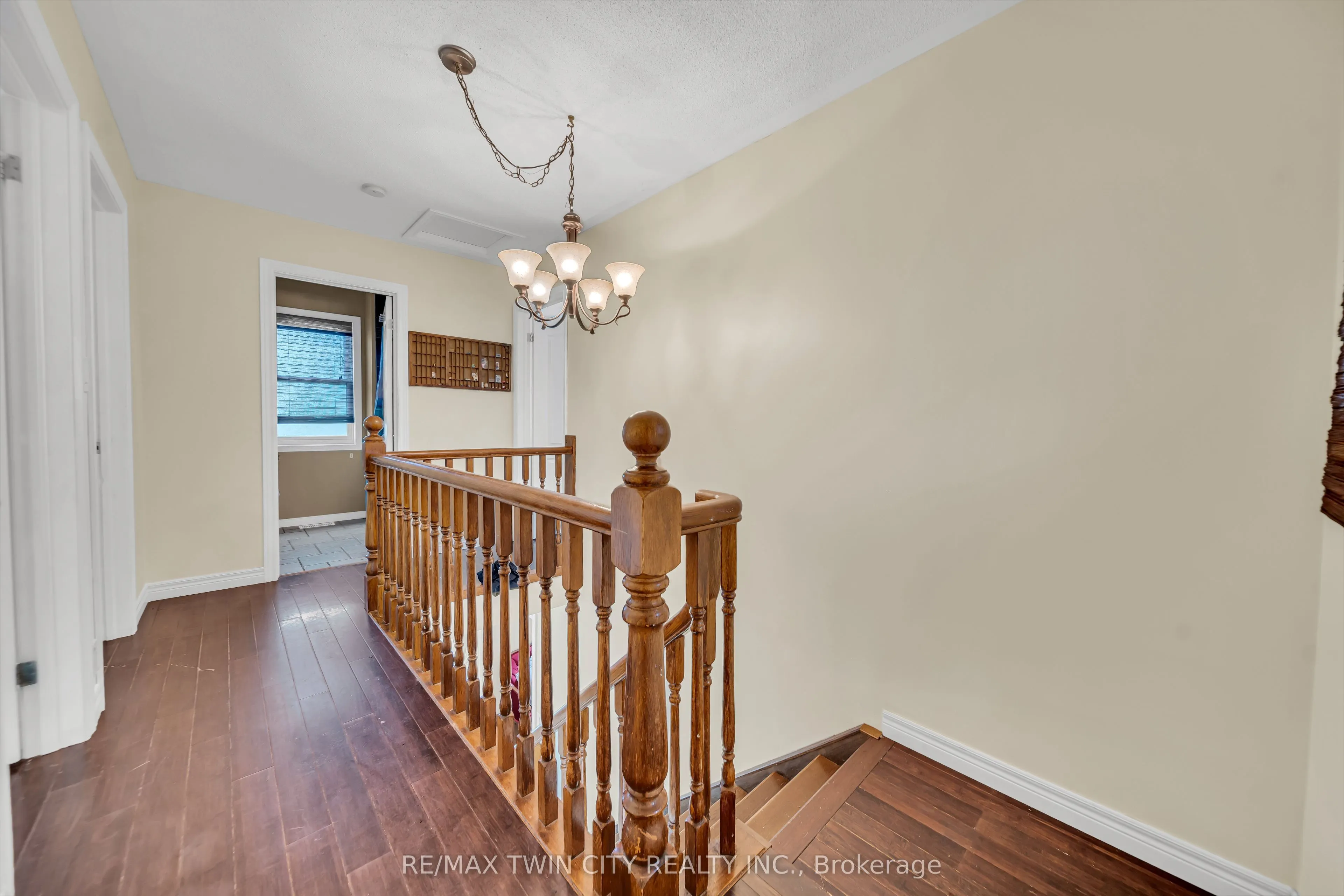 468 Manitoba Road