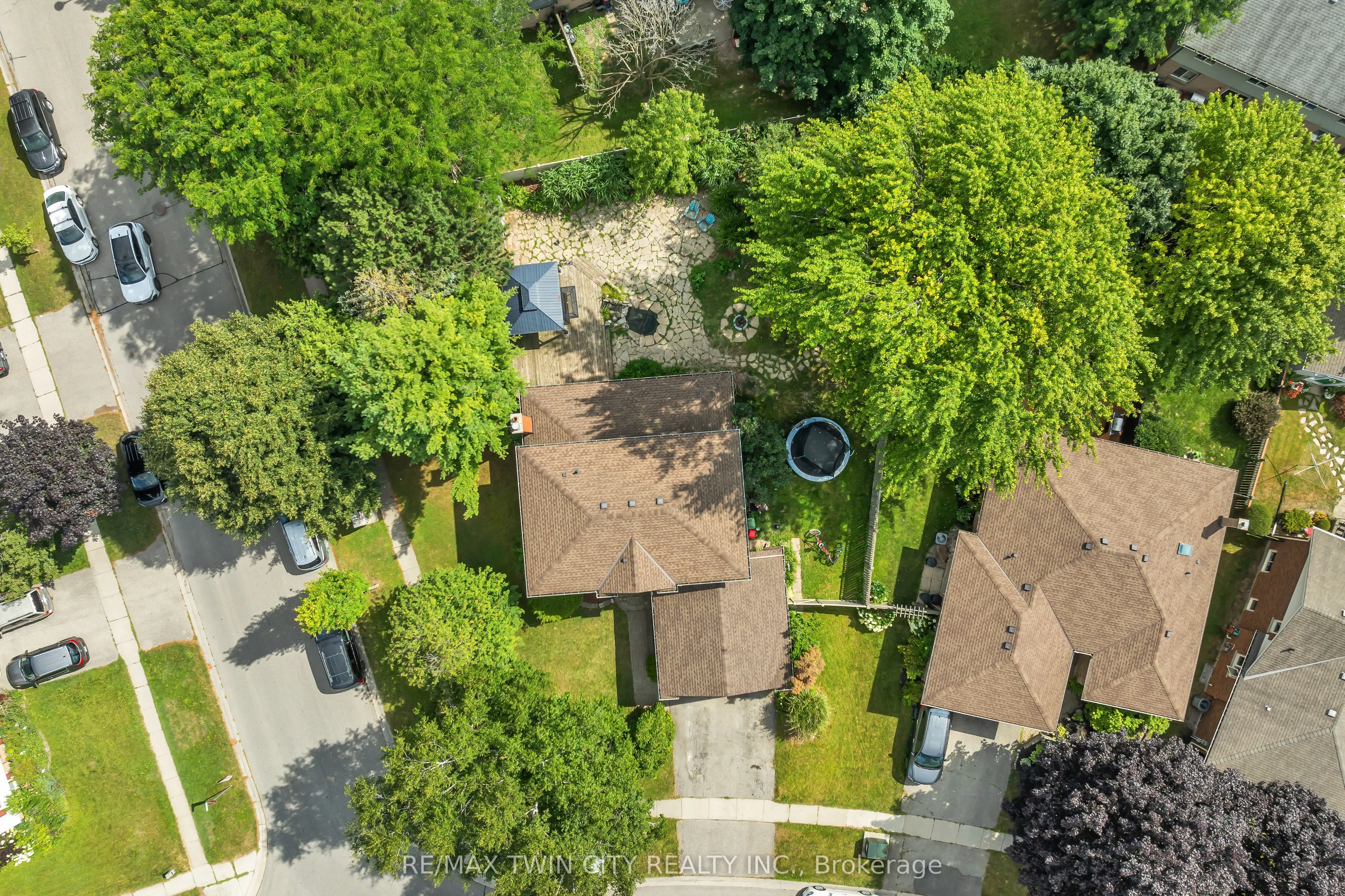 468 Manitoba Road