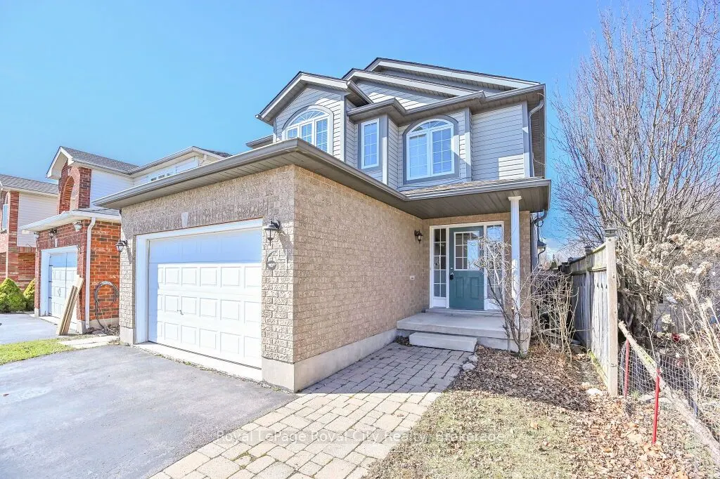 64 SHACKLETON Drive