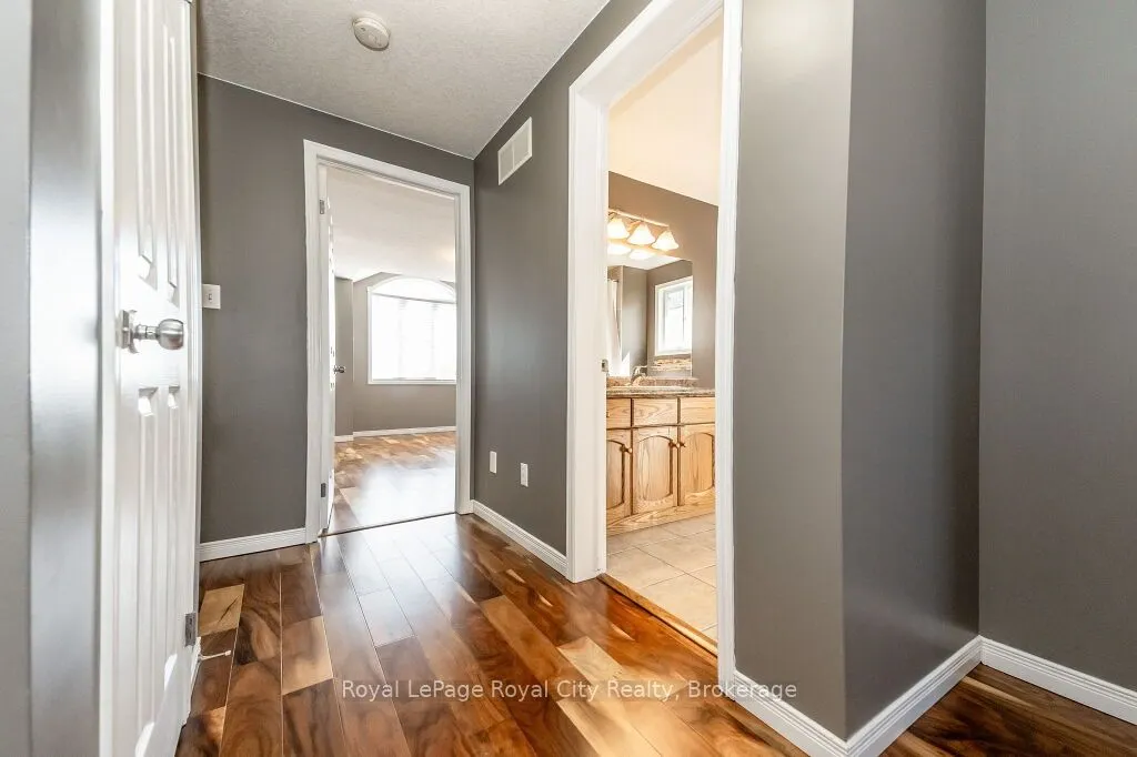 64 SHACKLETON Drive