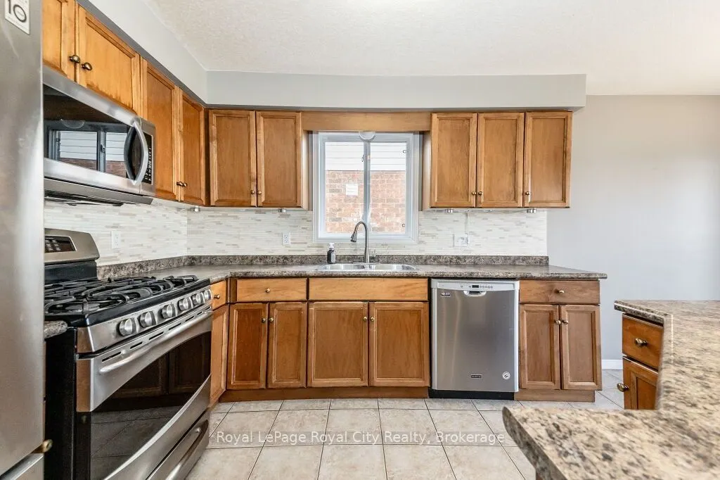 64 SHACKLETON Drive