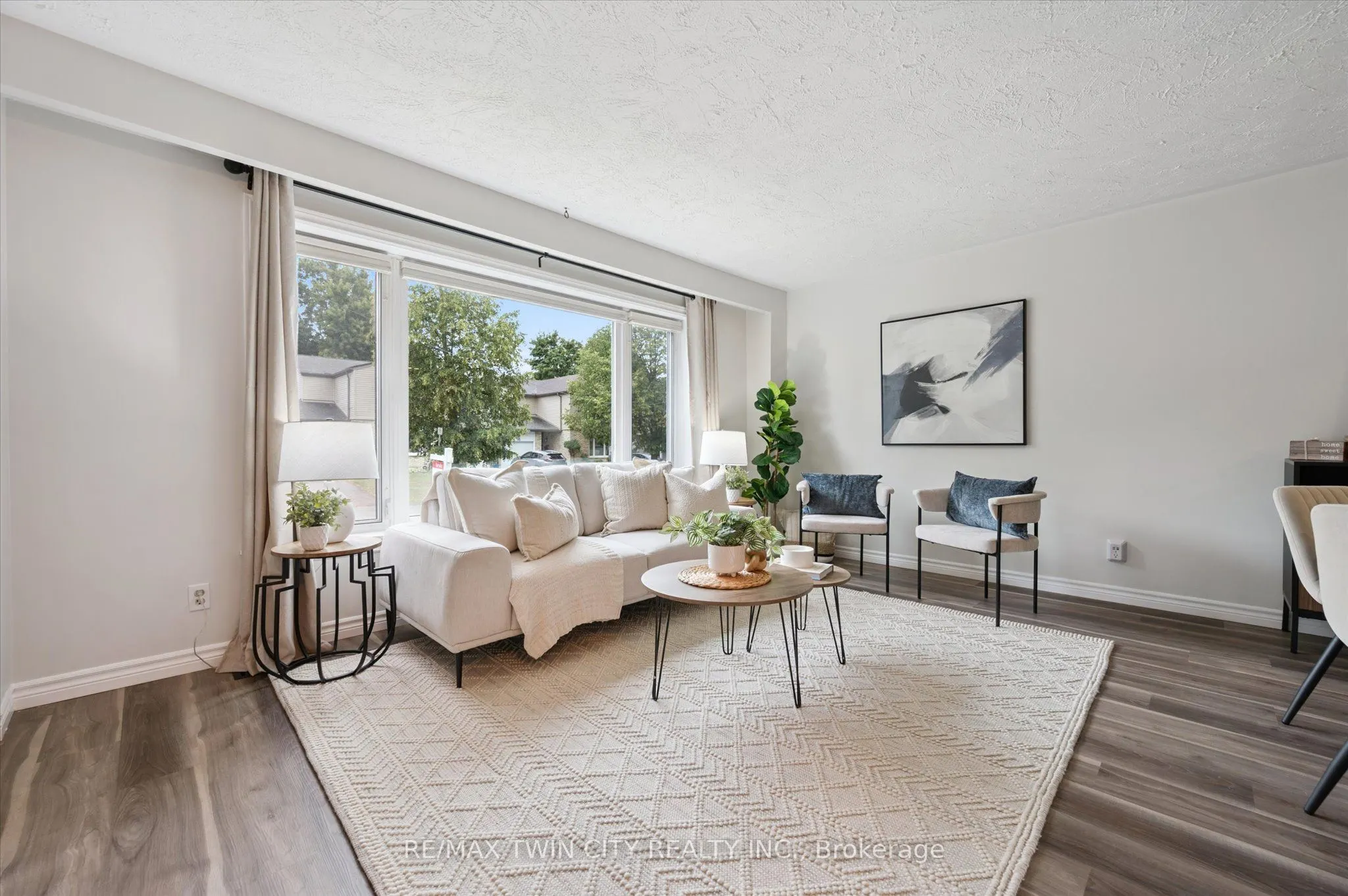191 Silver Aspen Crescent