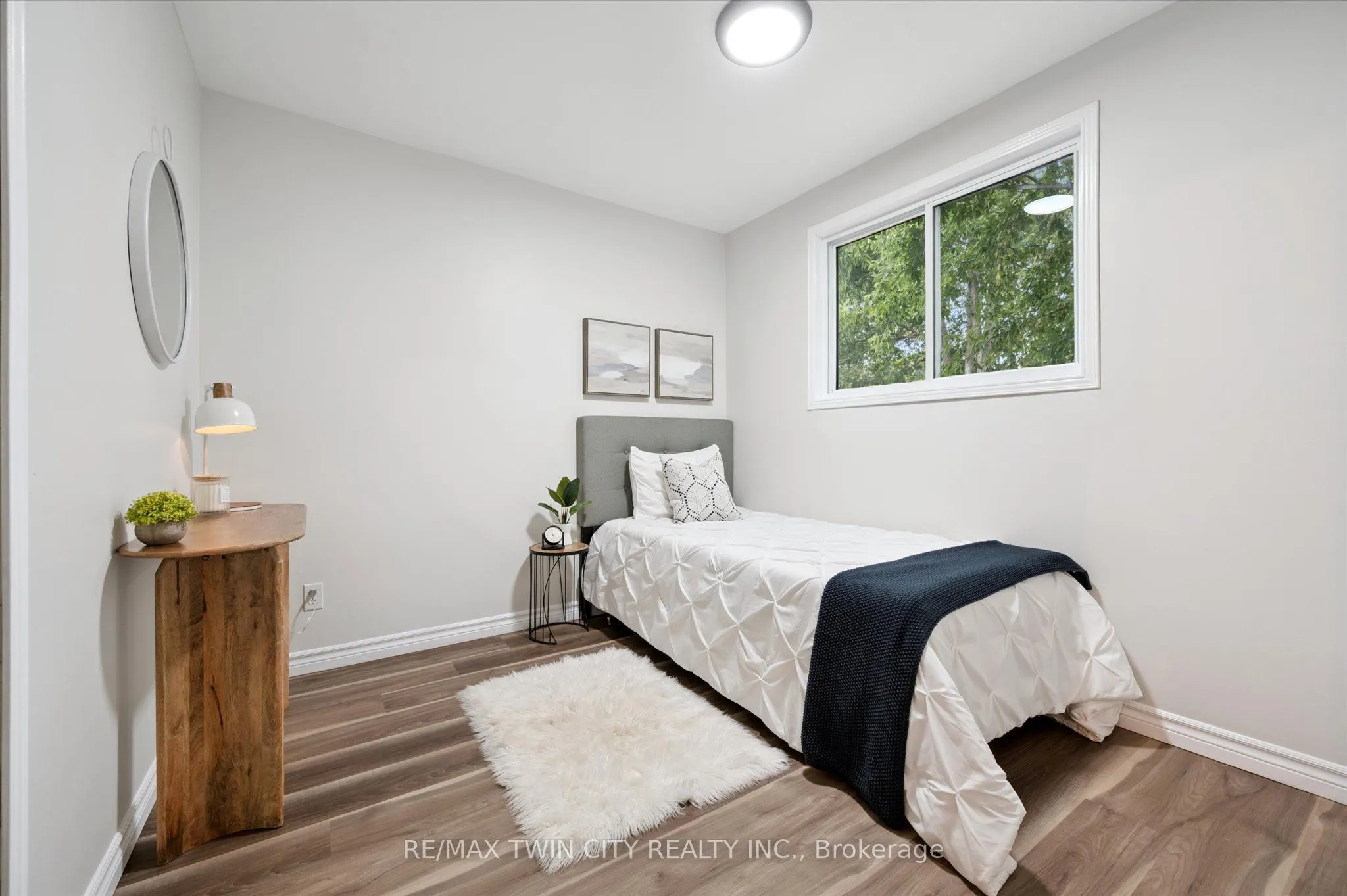 191 Silver Aspen Crescent