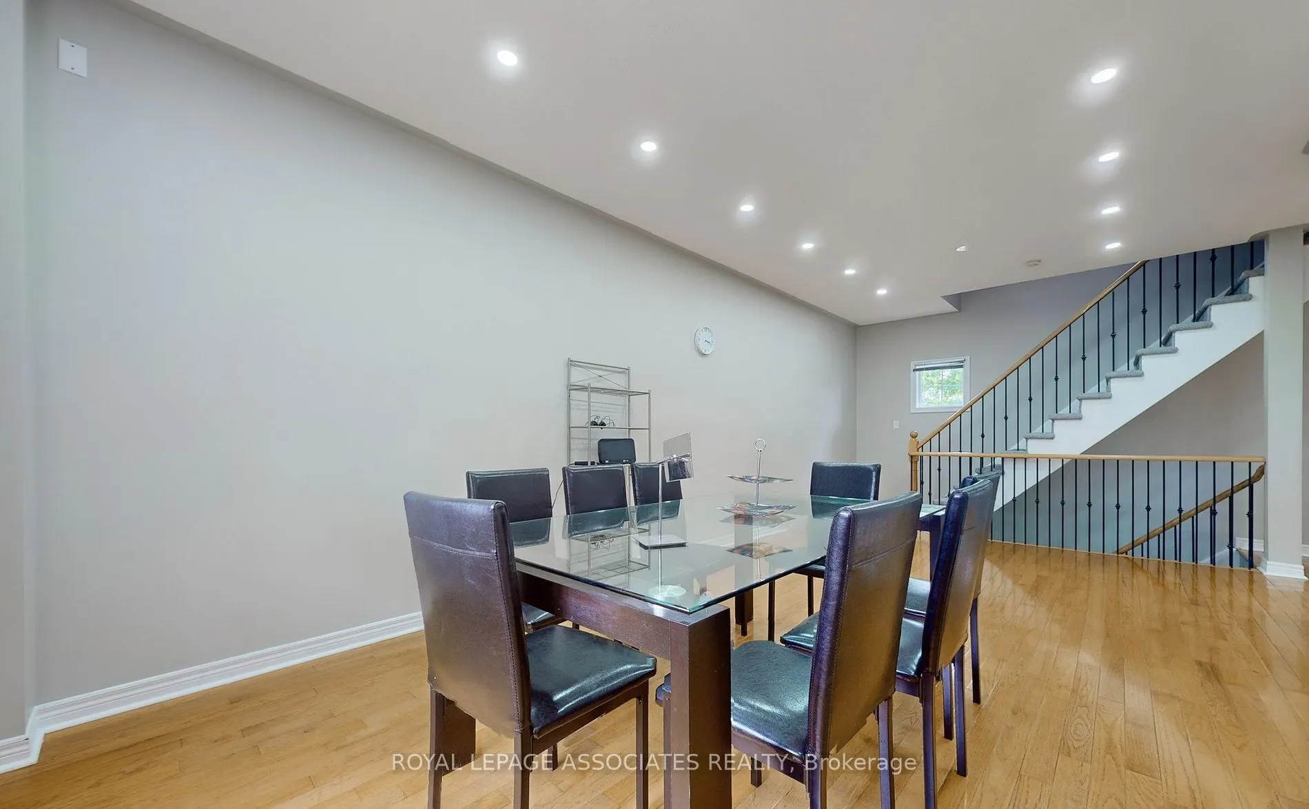 100 Beddoe Drive, #25