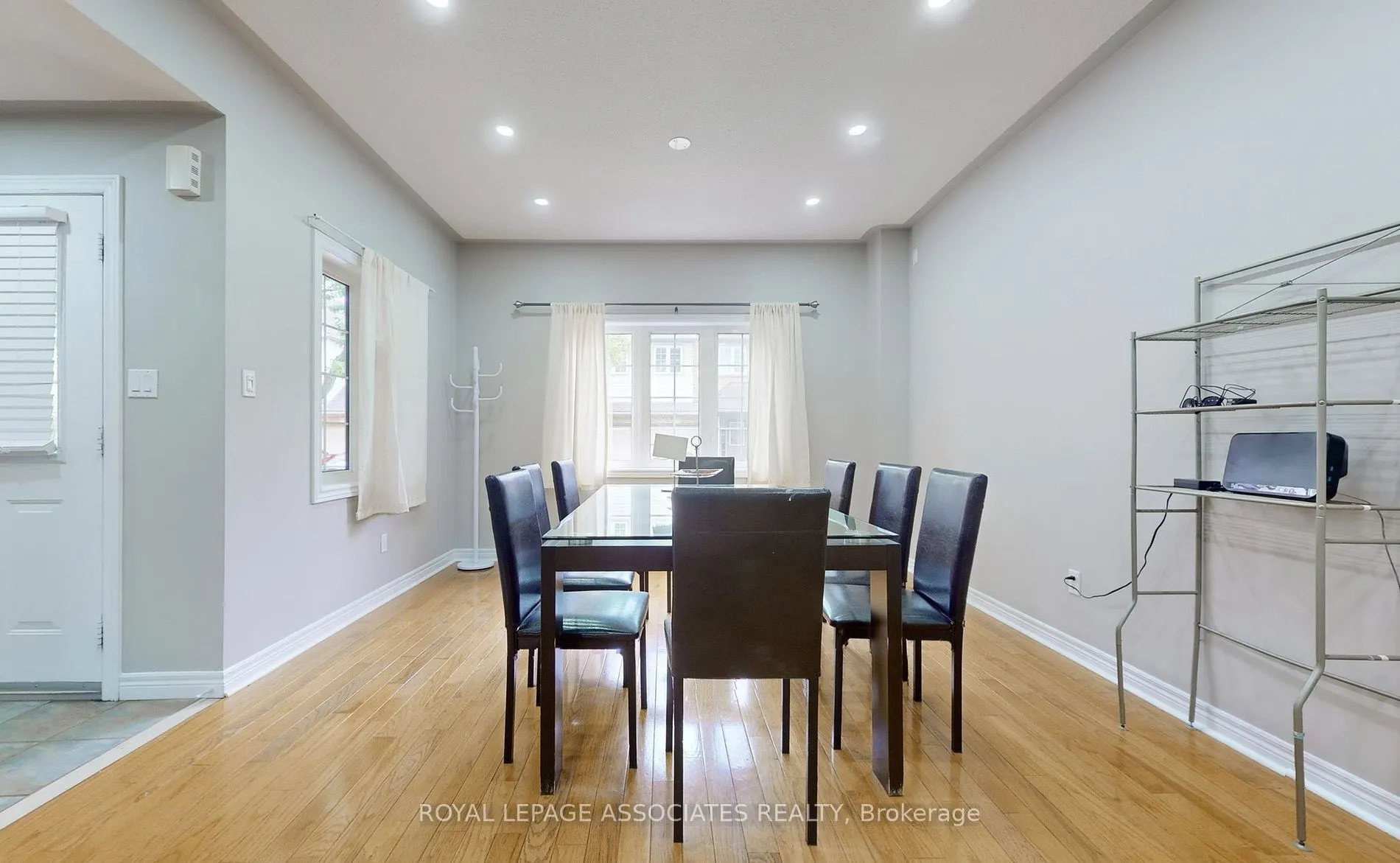 100 Beddoe Drive, #25