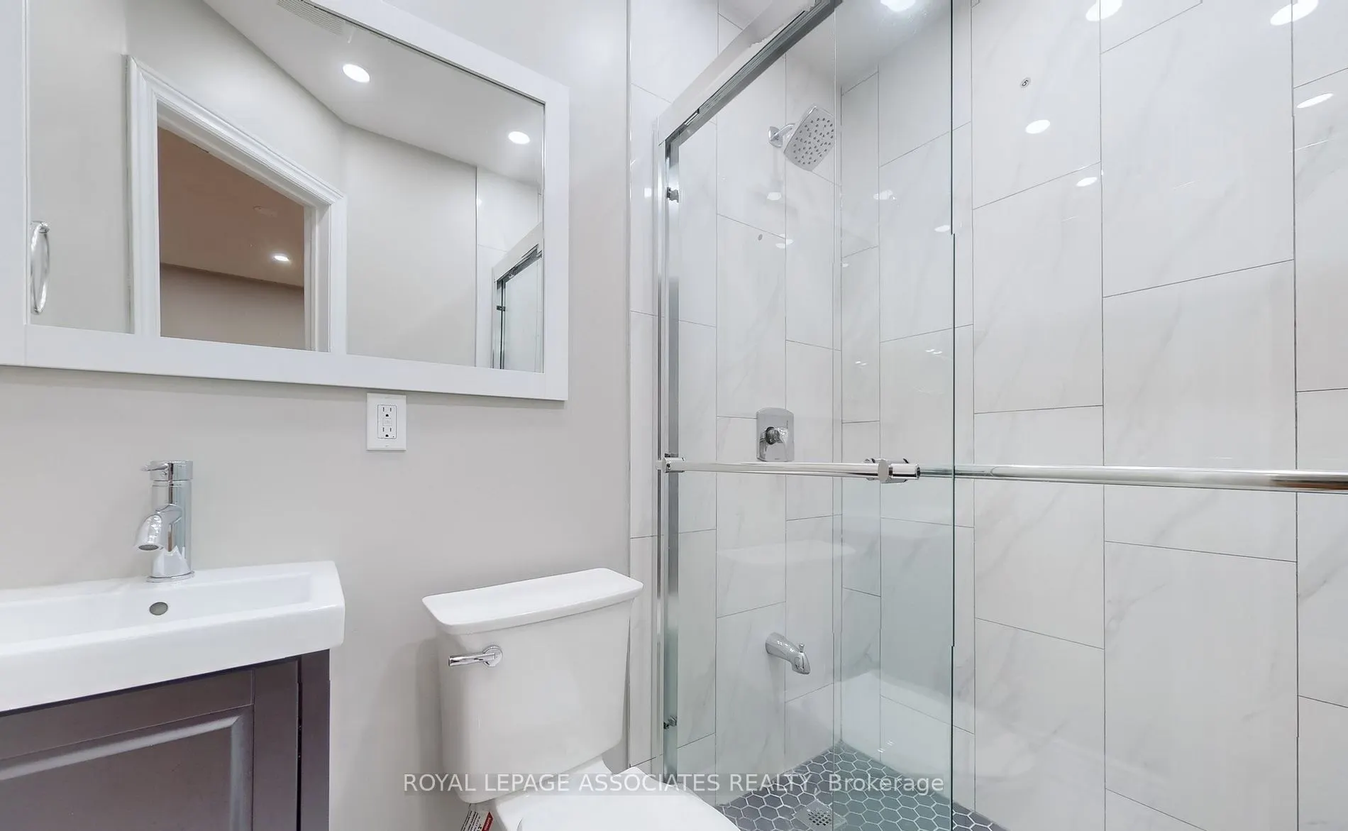 100 Beddoe Drive, #25