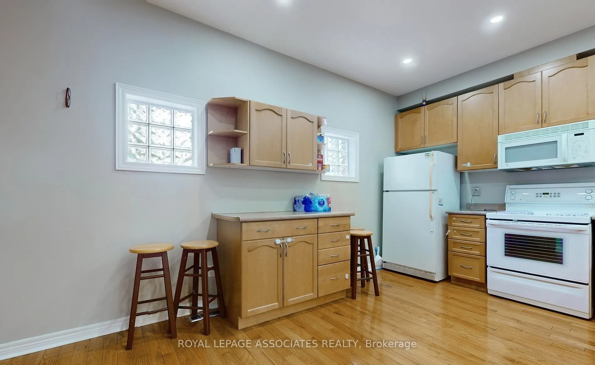 100 Beddoe Drive, #25