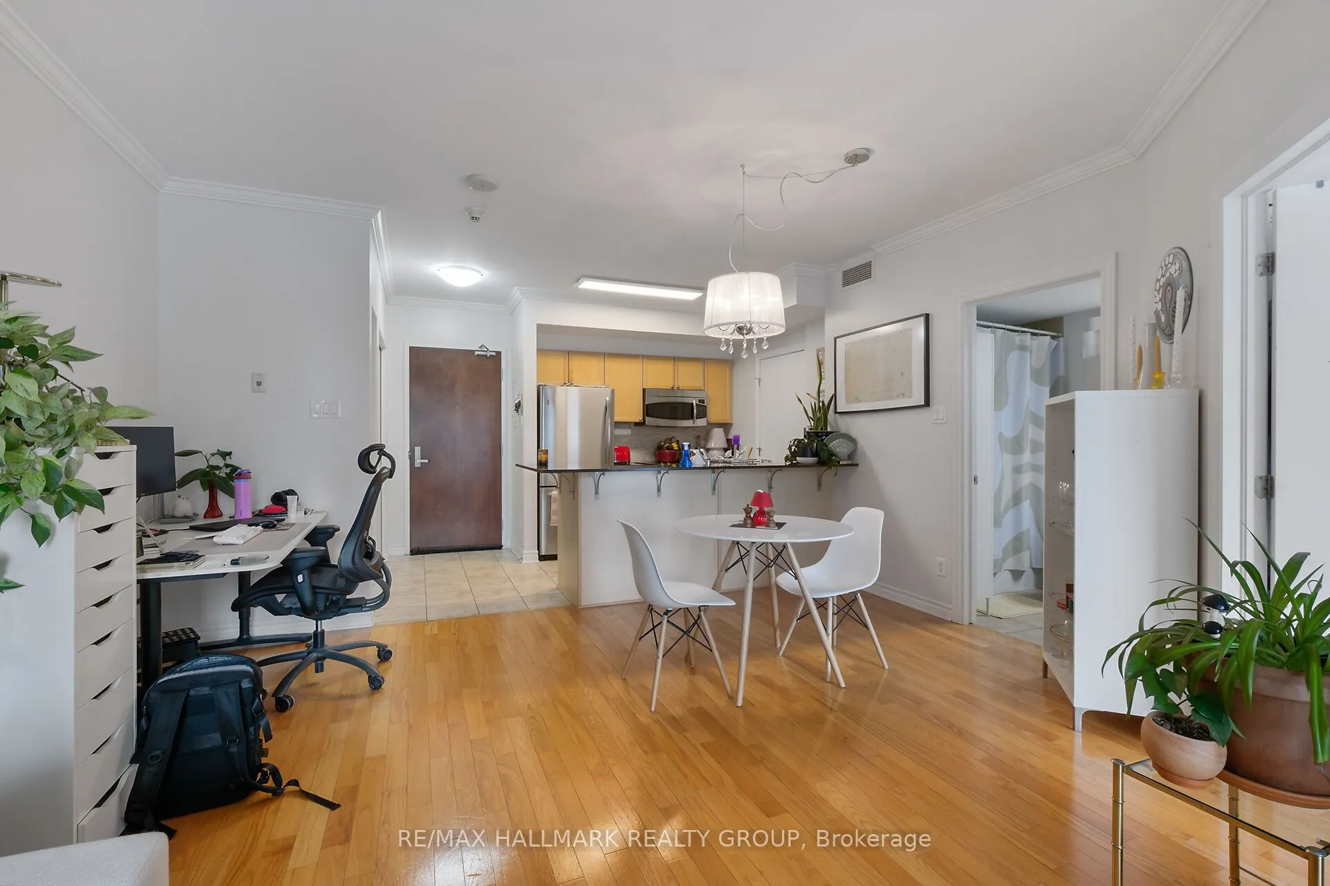 200 Rideau Street, #706
