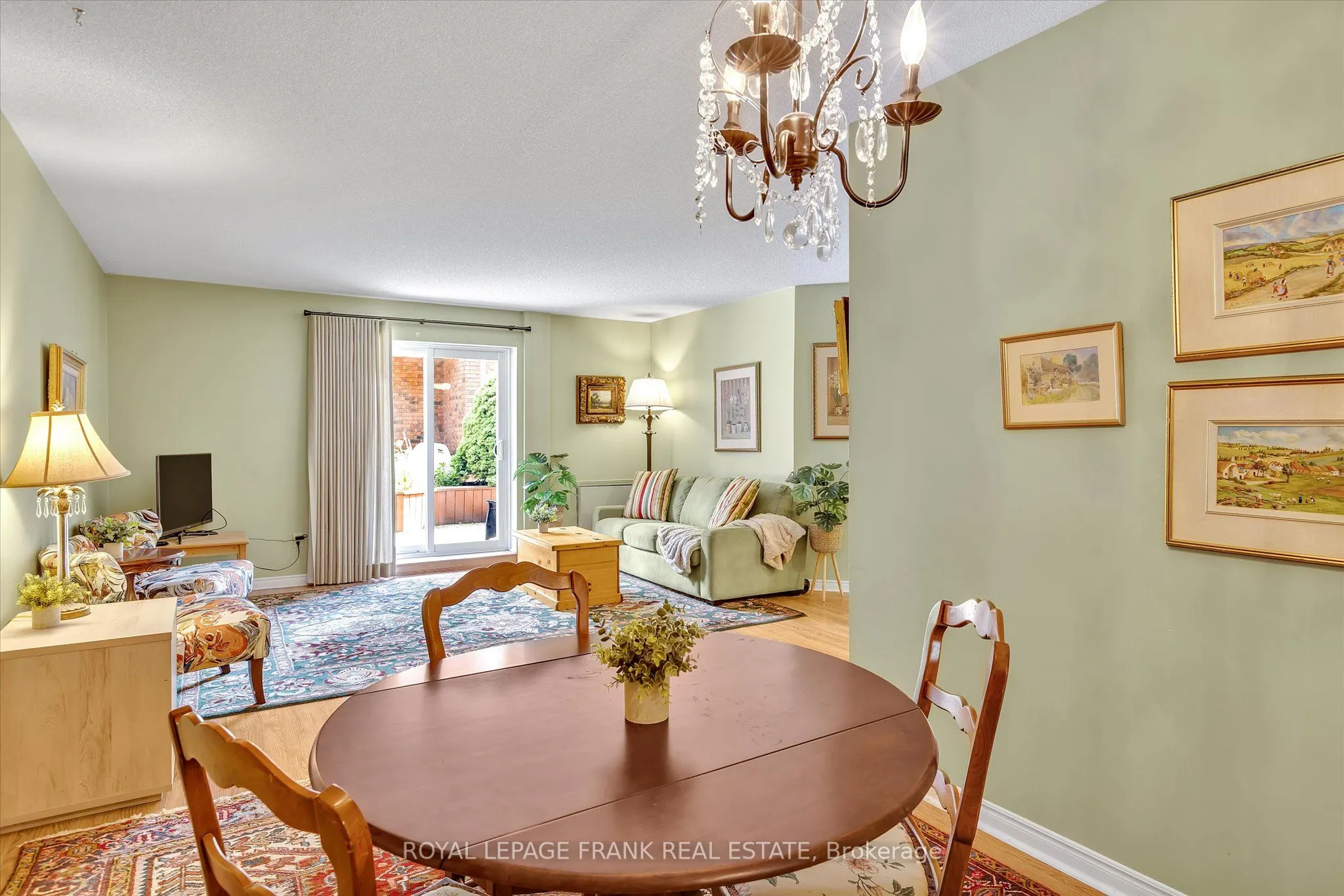 475 Parkhill Road W, #115