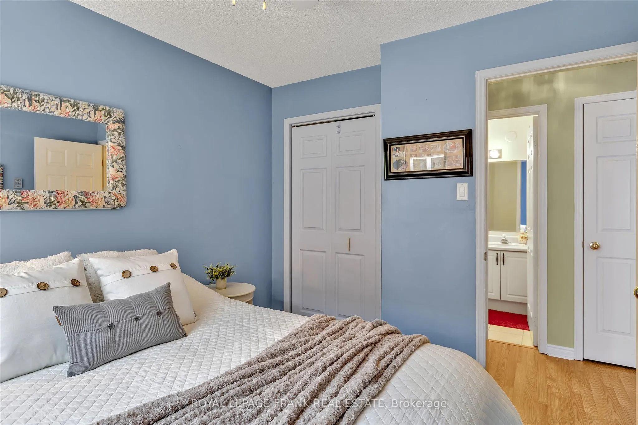 475 Parkhill Road W, #115